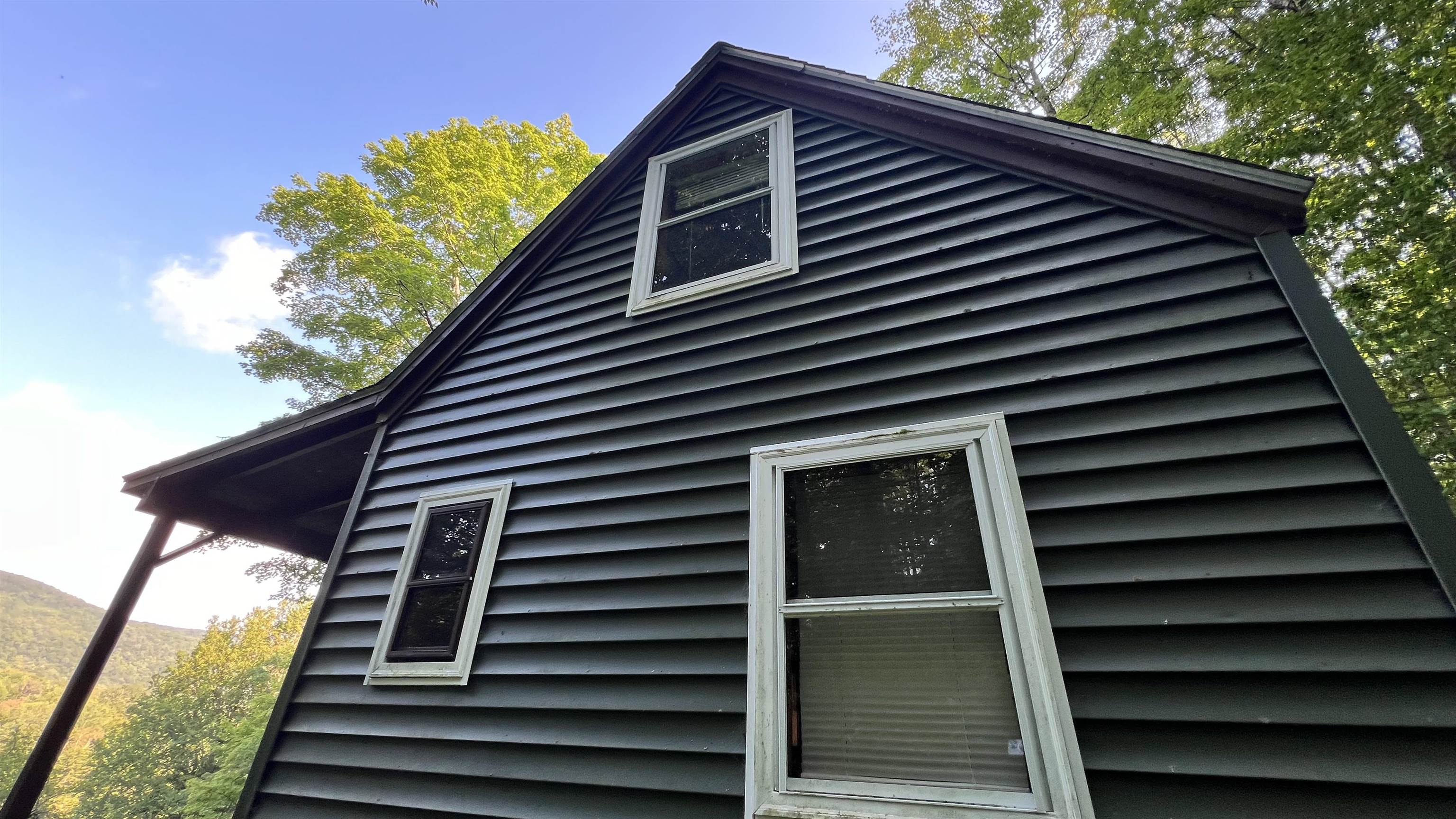 2075 Codding Hollow Road Property Photo 30