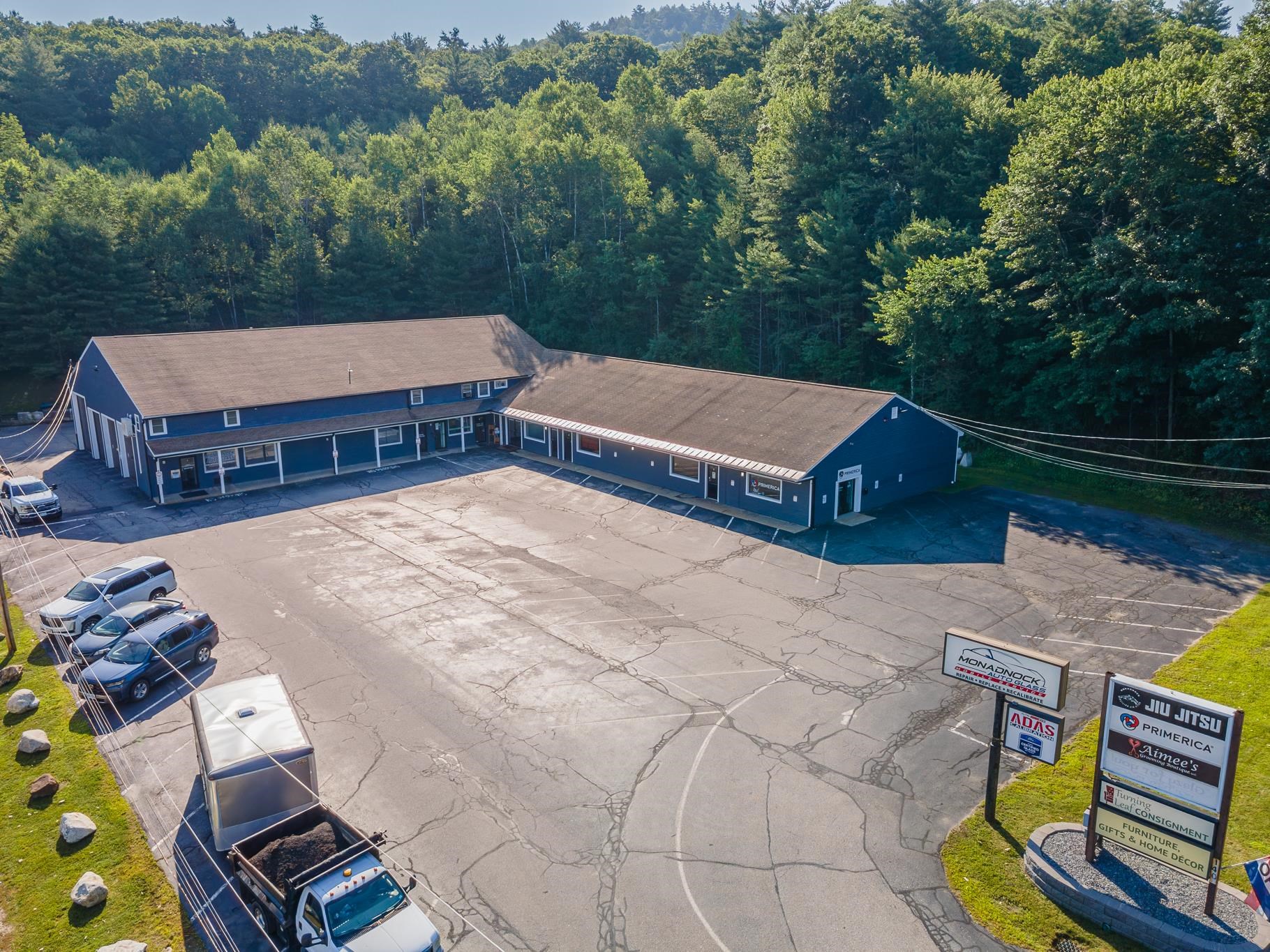 140 Monadnock Highway Property Photo 1