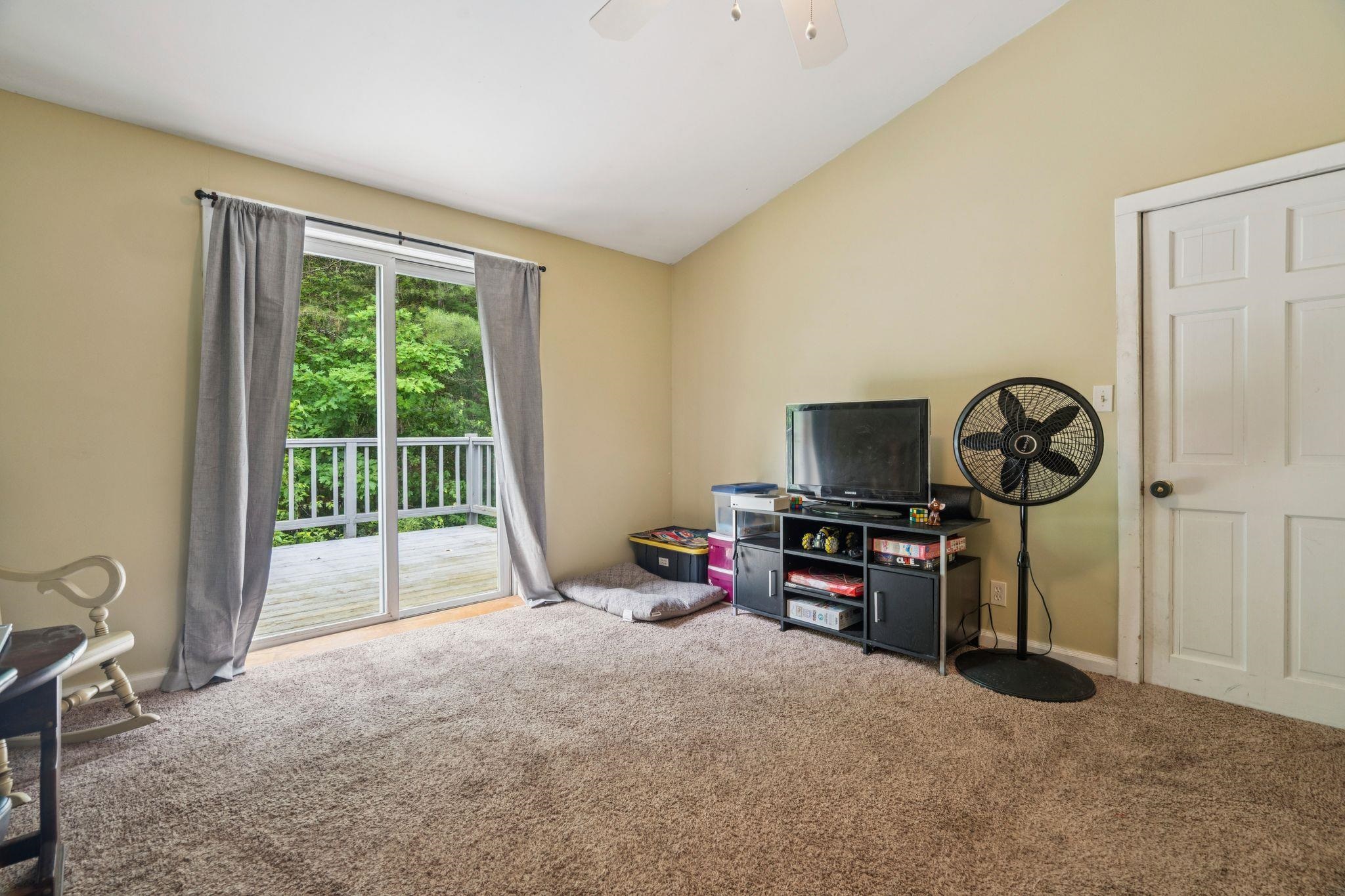 221 Dunkel Road Property Photo 25