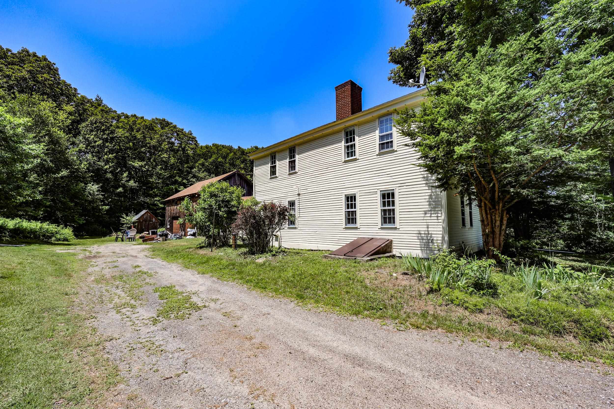 443 Centre Street Property Photo 12