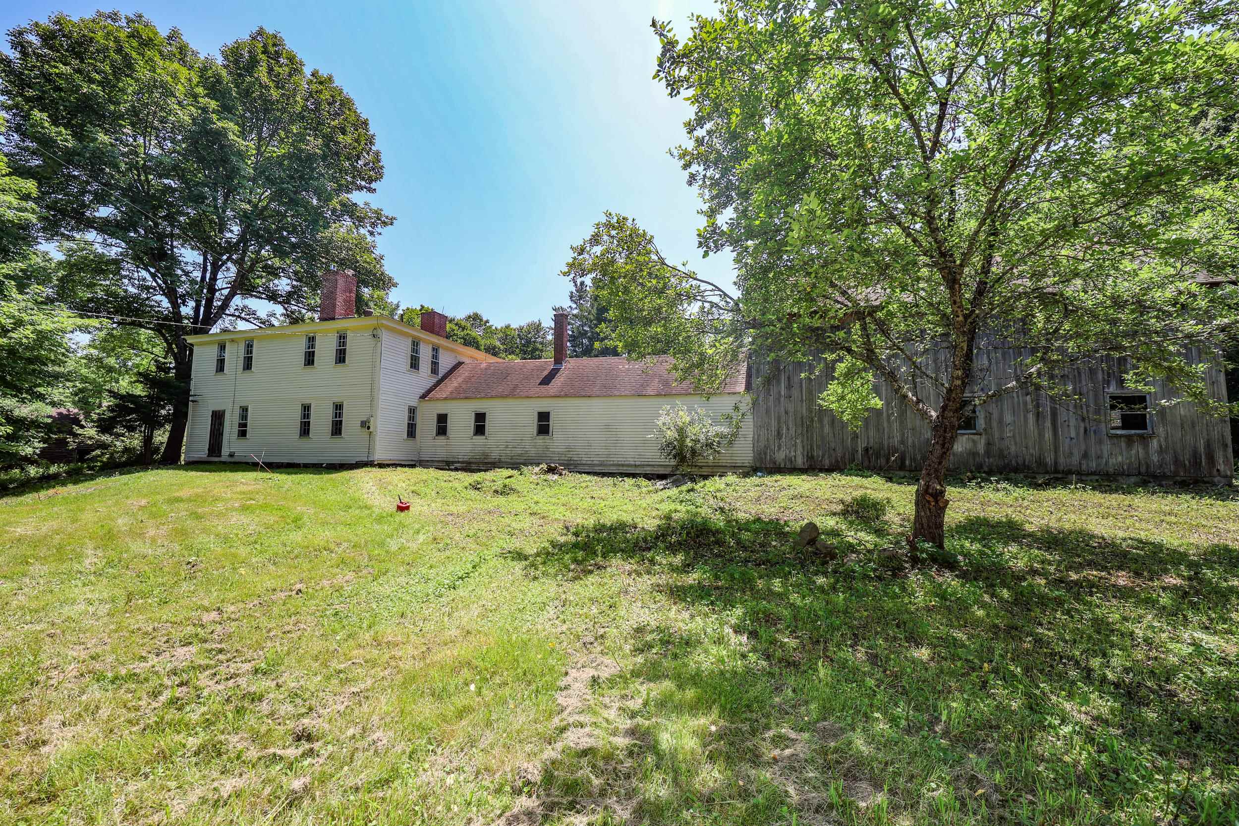 443 Centre Street Property Photo 13
