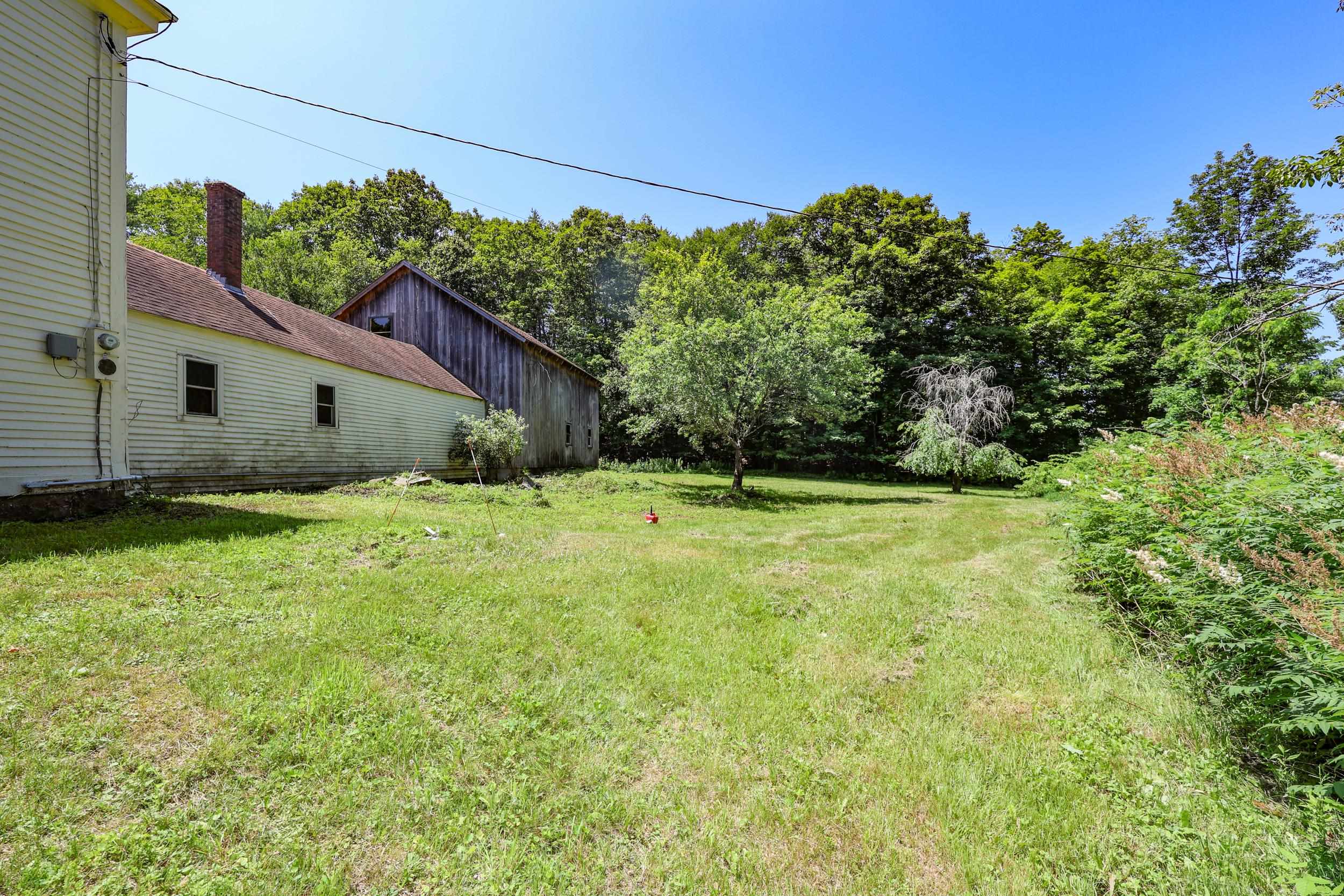 443 Centre Street Property Photo 14