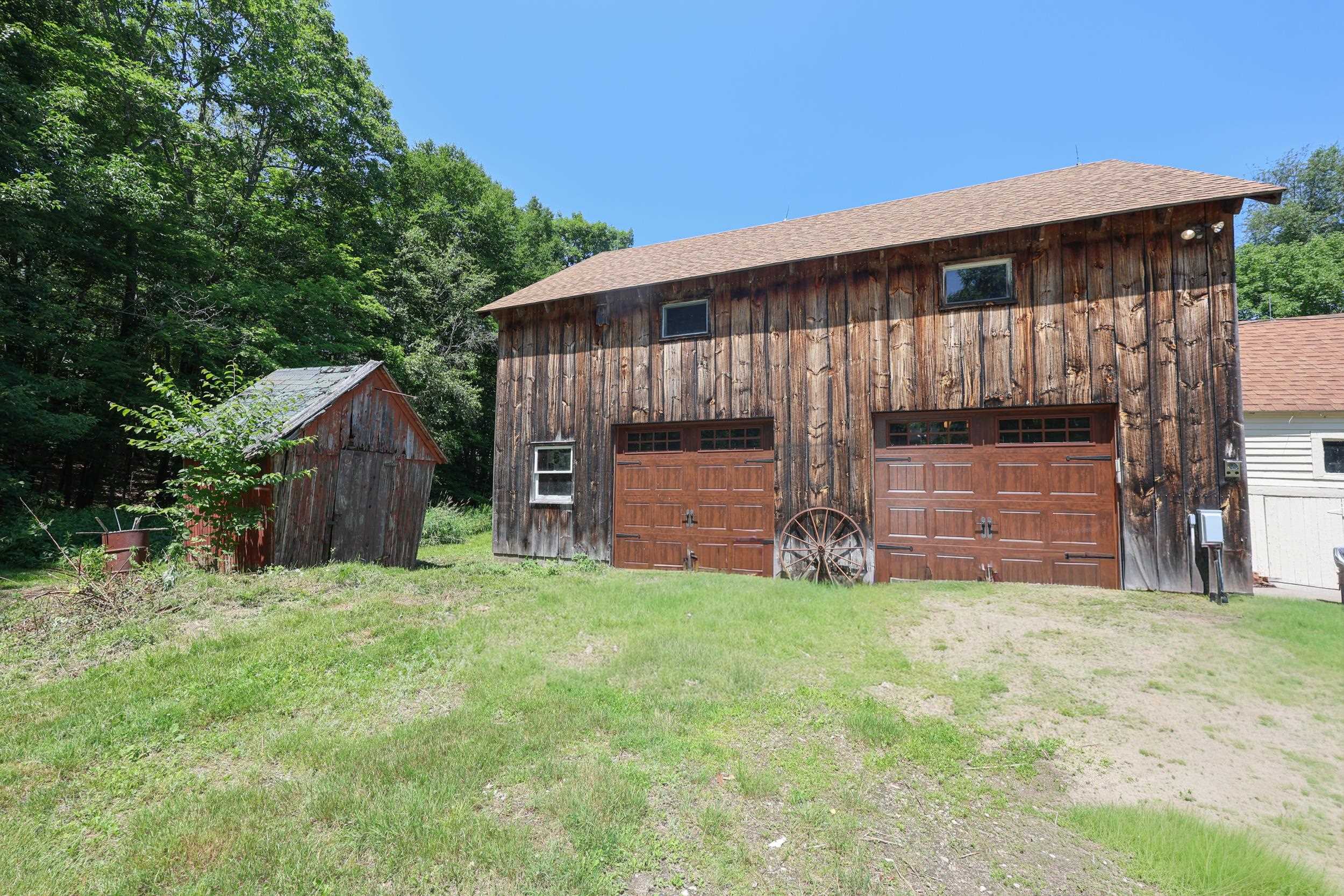 443 Centre Street Property Photo 16