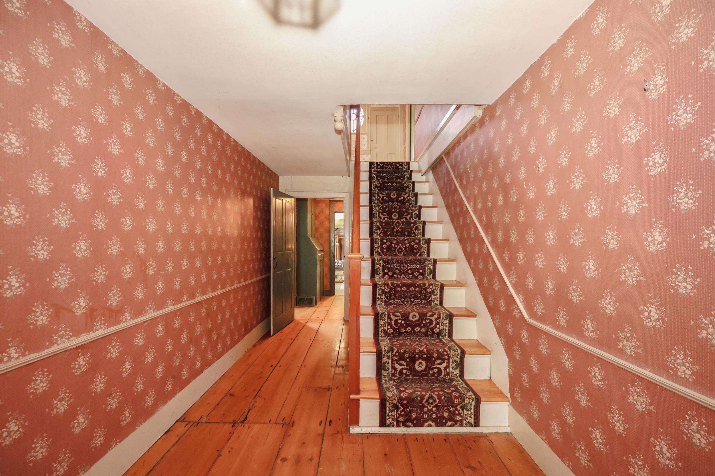 443 Centre Street Property Photo 21