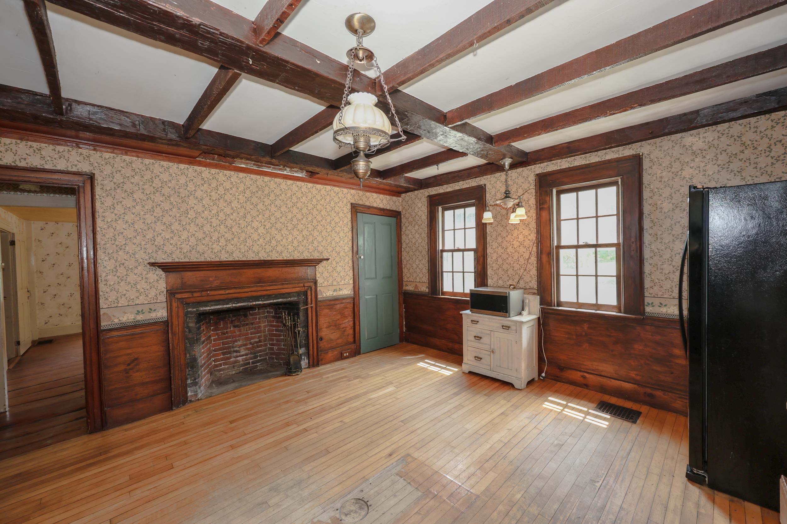 443 Centre Street Property Photo 26