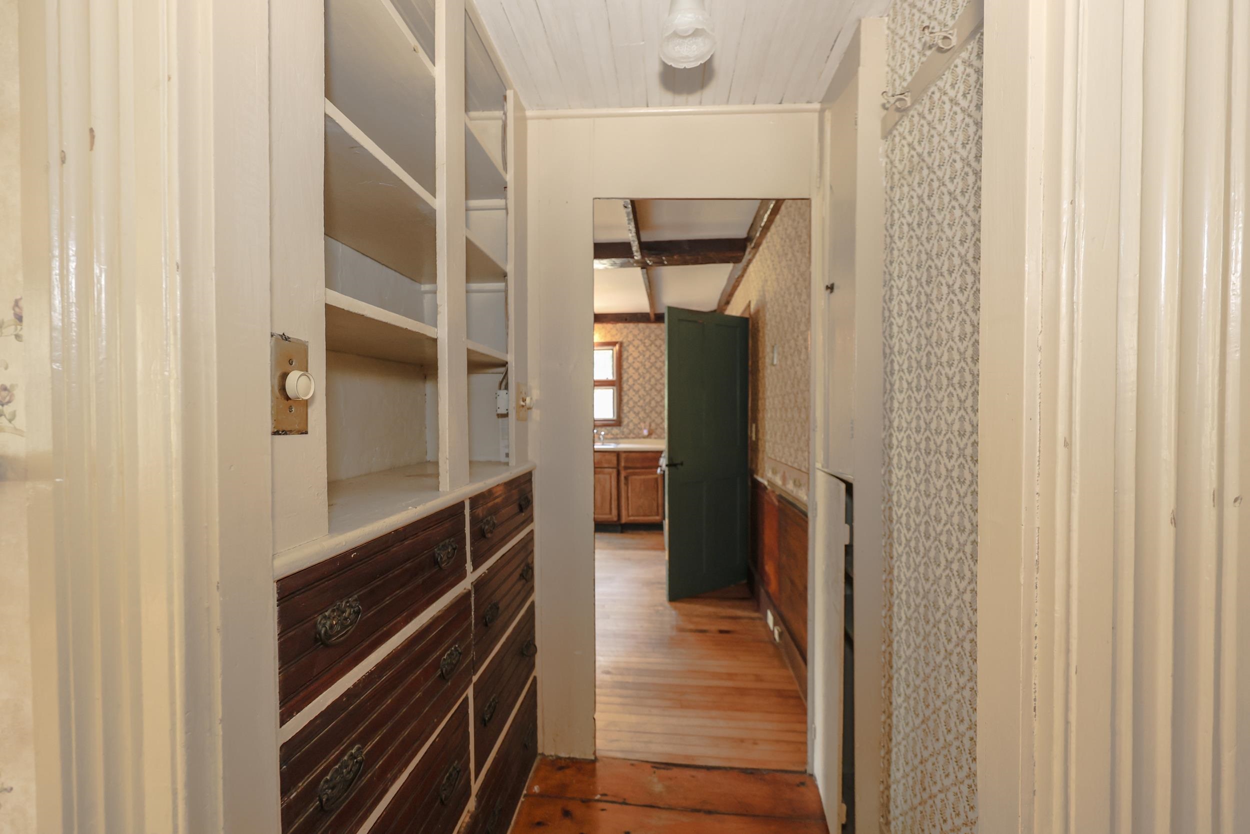 443 Centre Street Property Photo 28
