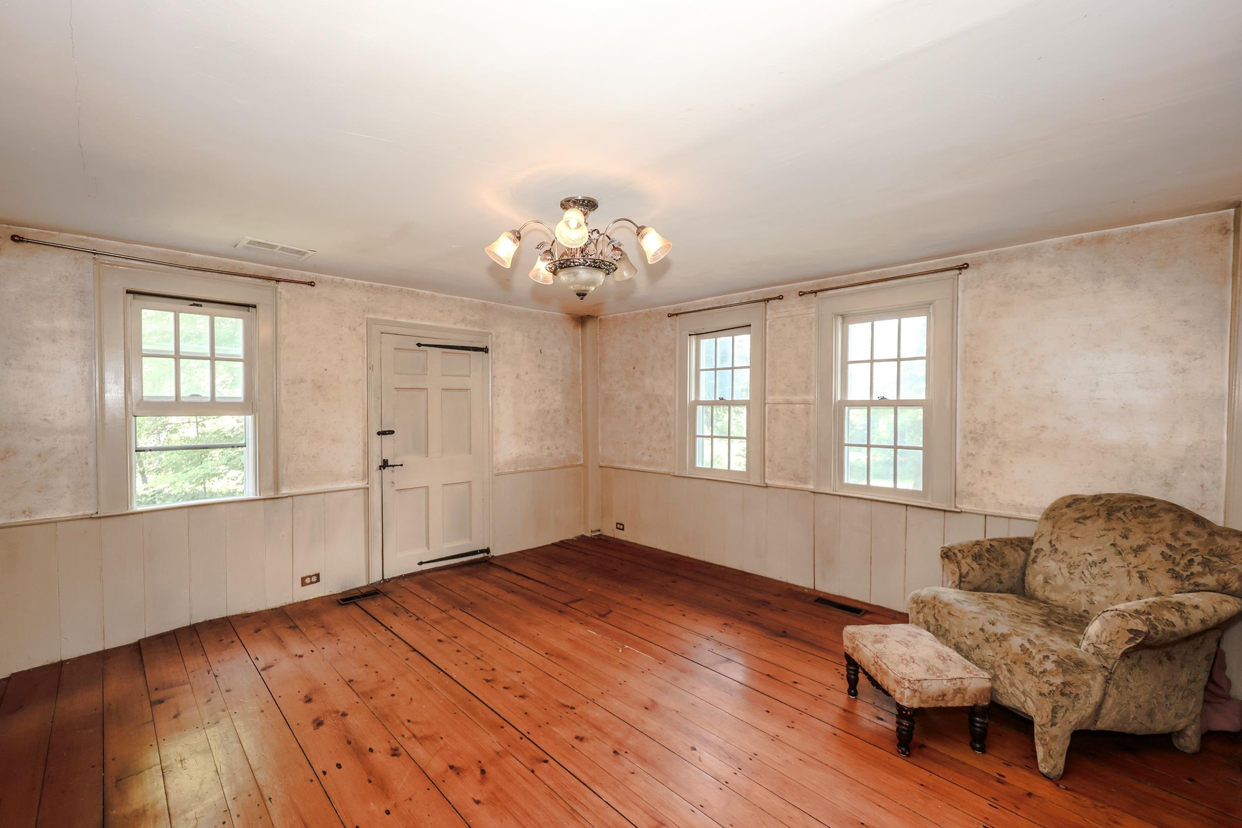 443 Centre Street Property Photo 42