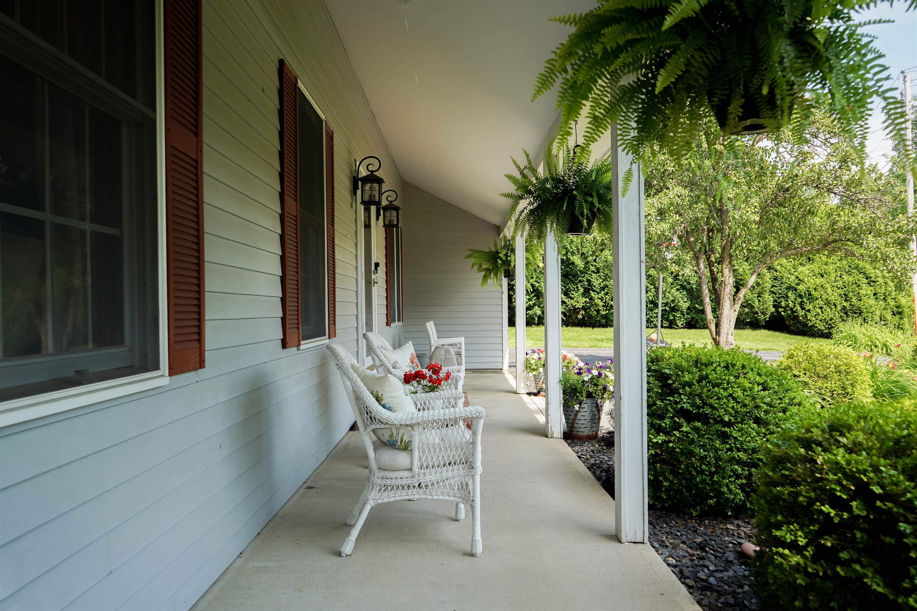 17 Elmwood Drive Property Photo 6