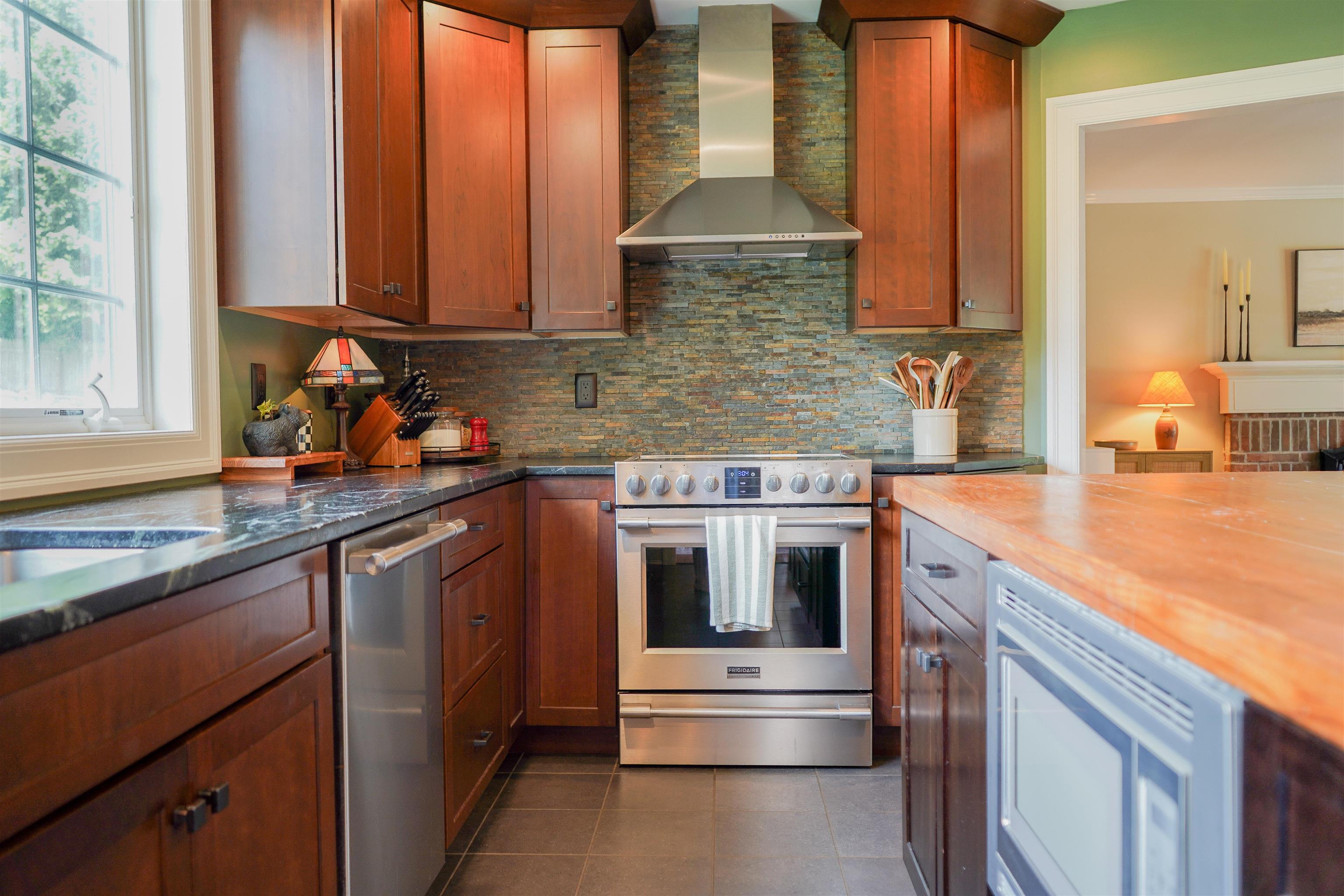 17 Elmwood Drive Property Photo 15