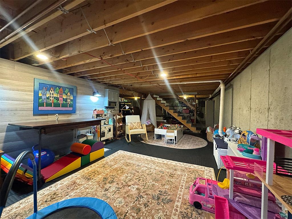 17 Elmwood Drive Property Photo 48