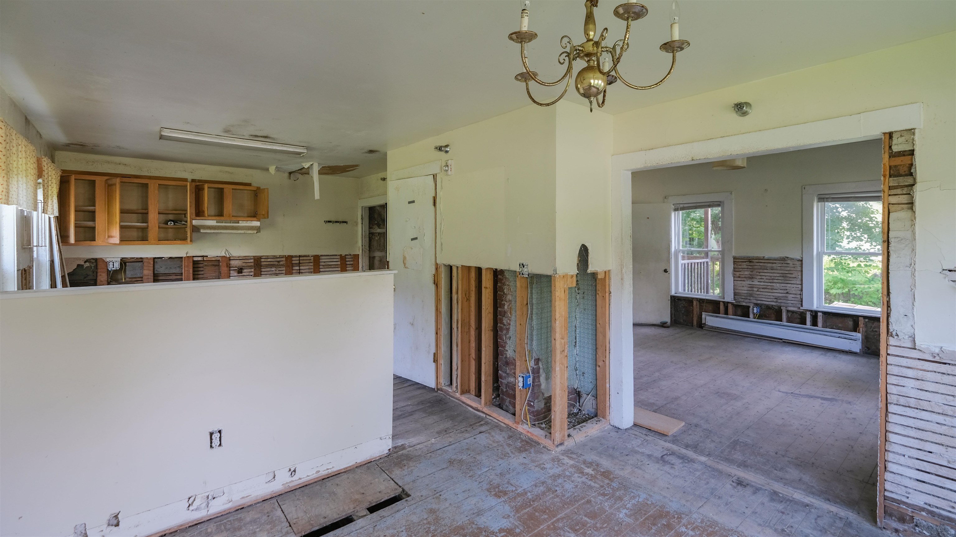 6 Mill Street Property Photo 10