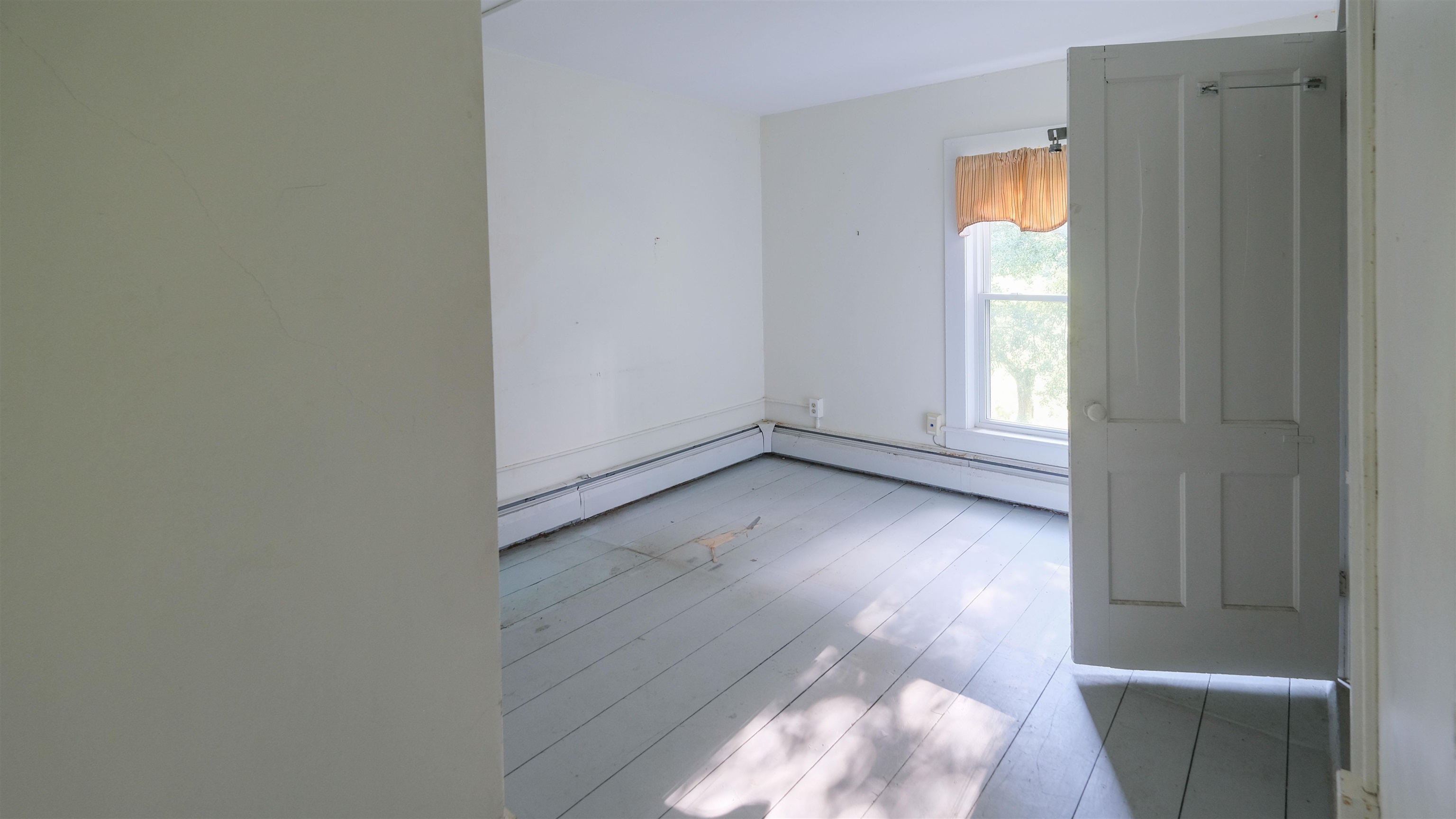 6 Mill Street Property Photo 38