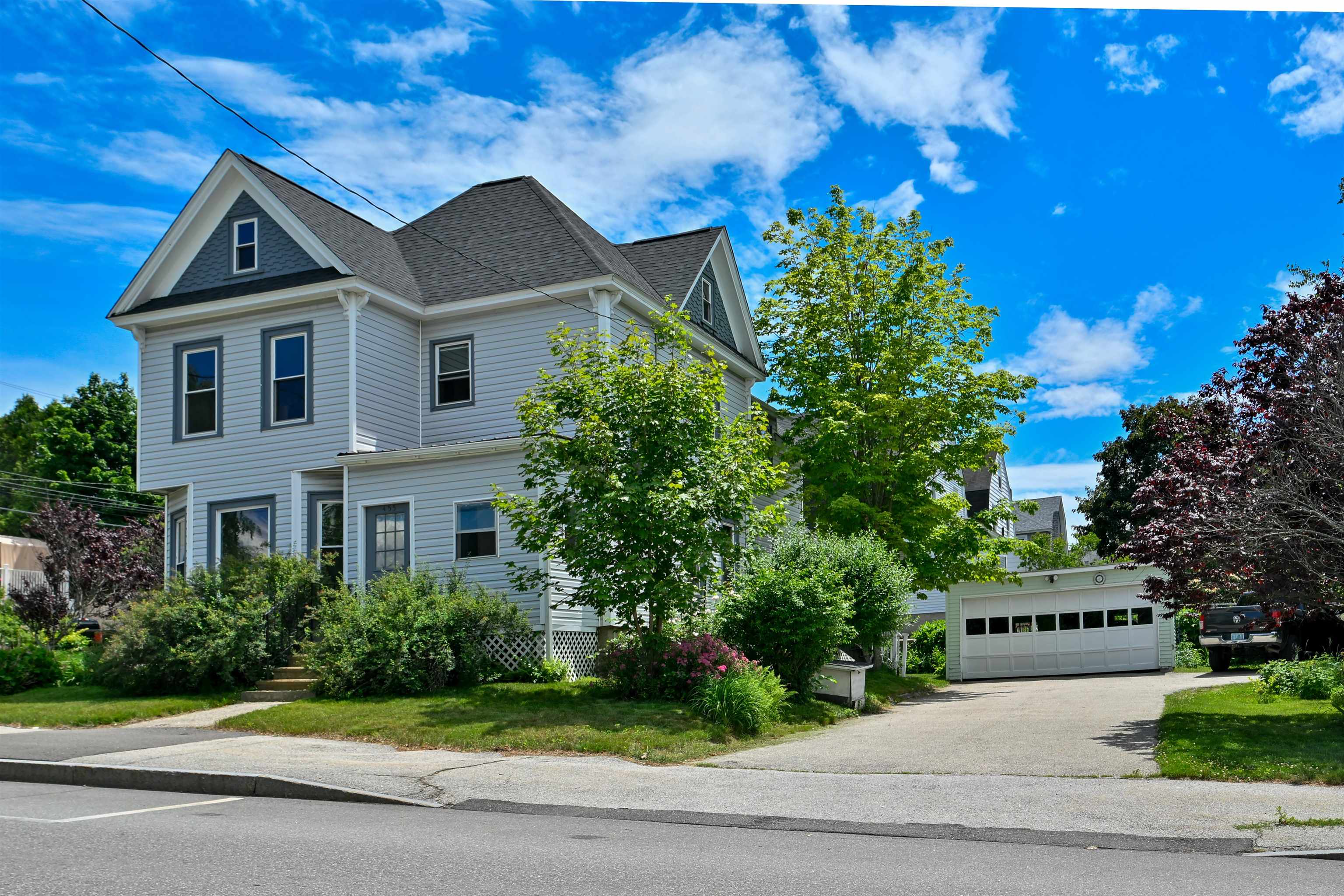 455 Bridge Street Property Photo 1