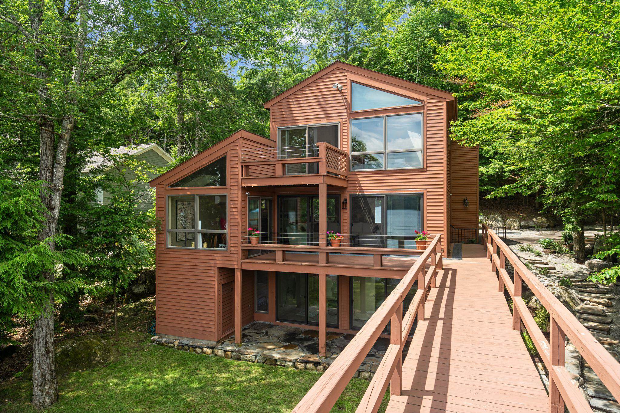 213 Bay Point Road Property Photo 4