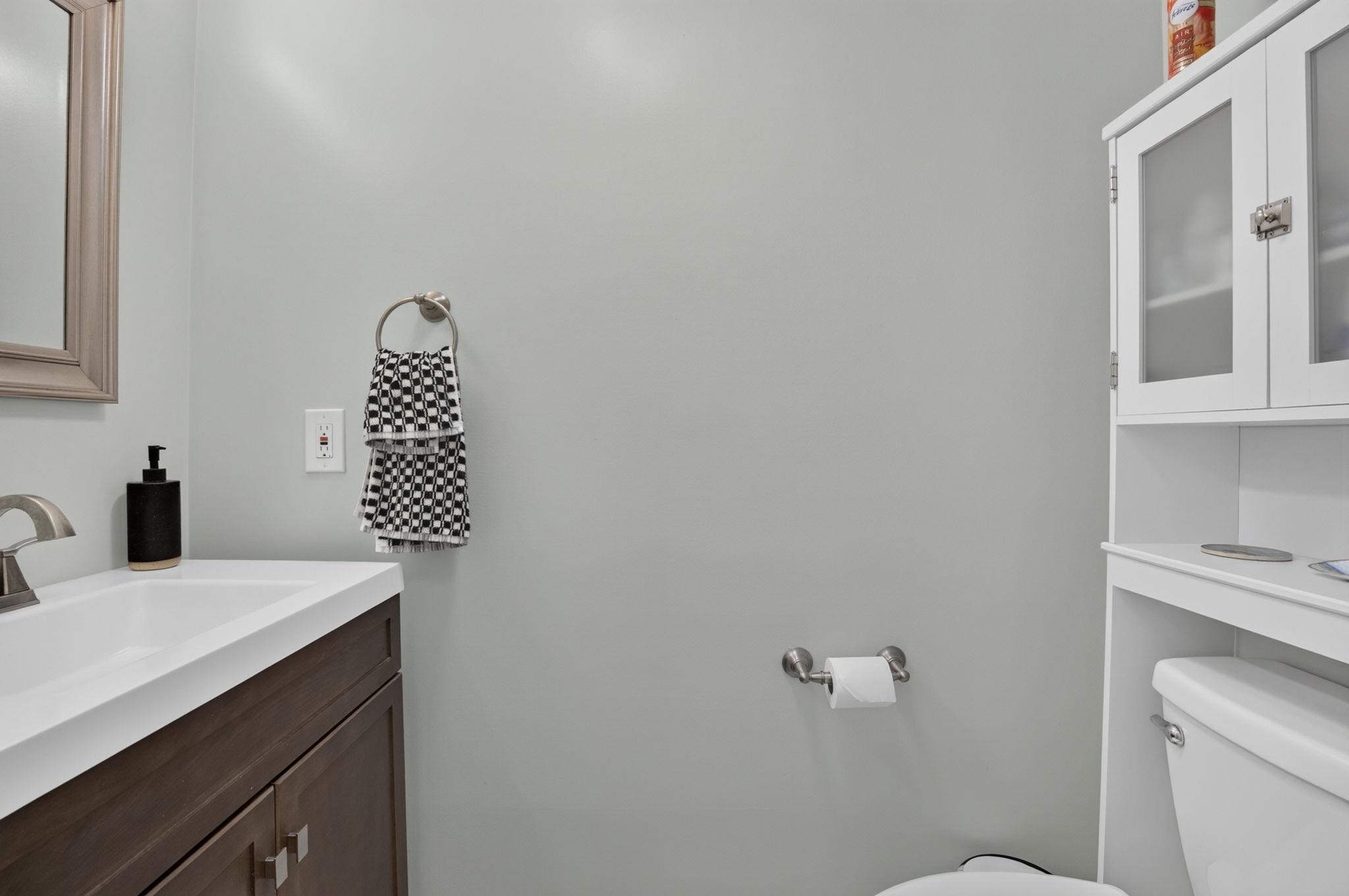 256 Stonebridge Drive Property Photo 12