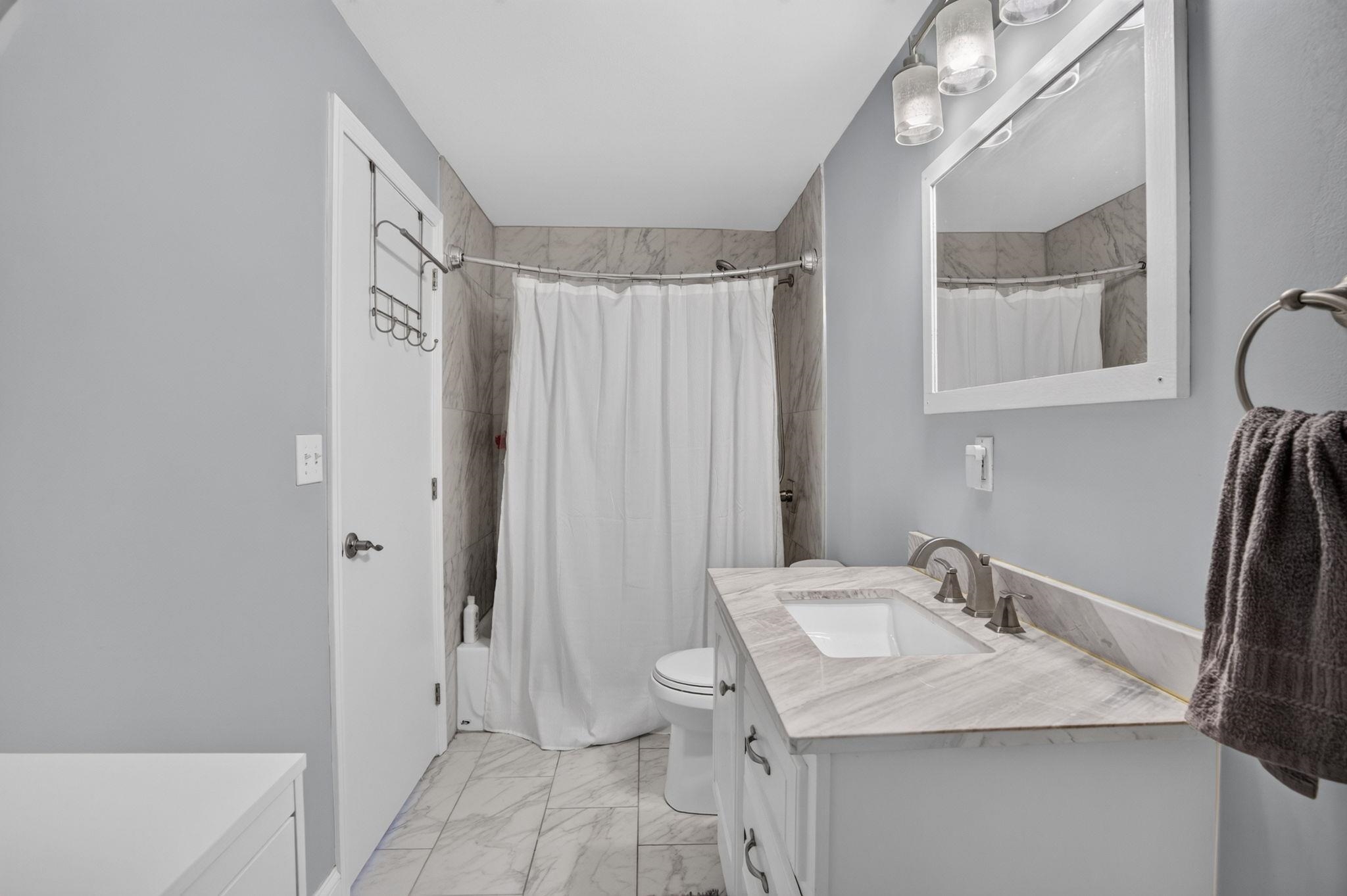 256 Stonebridge Drive Property Photo 22