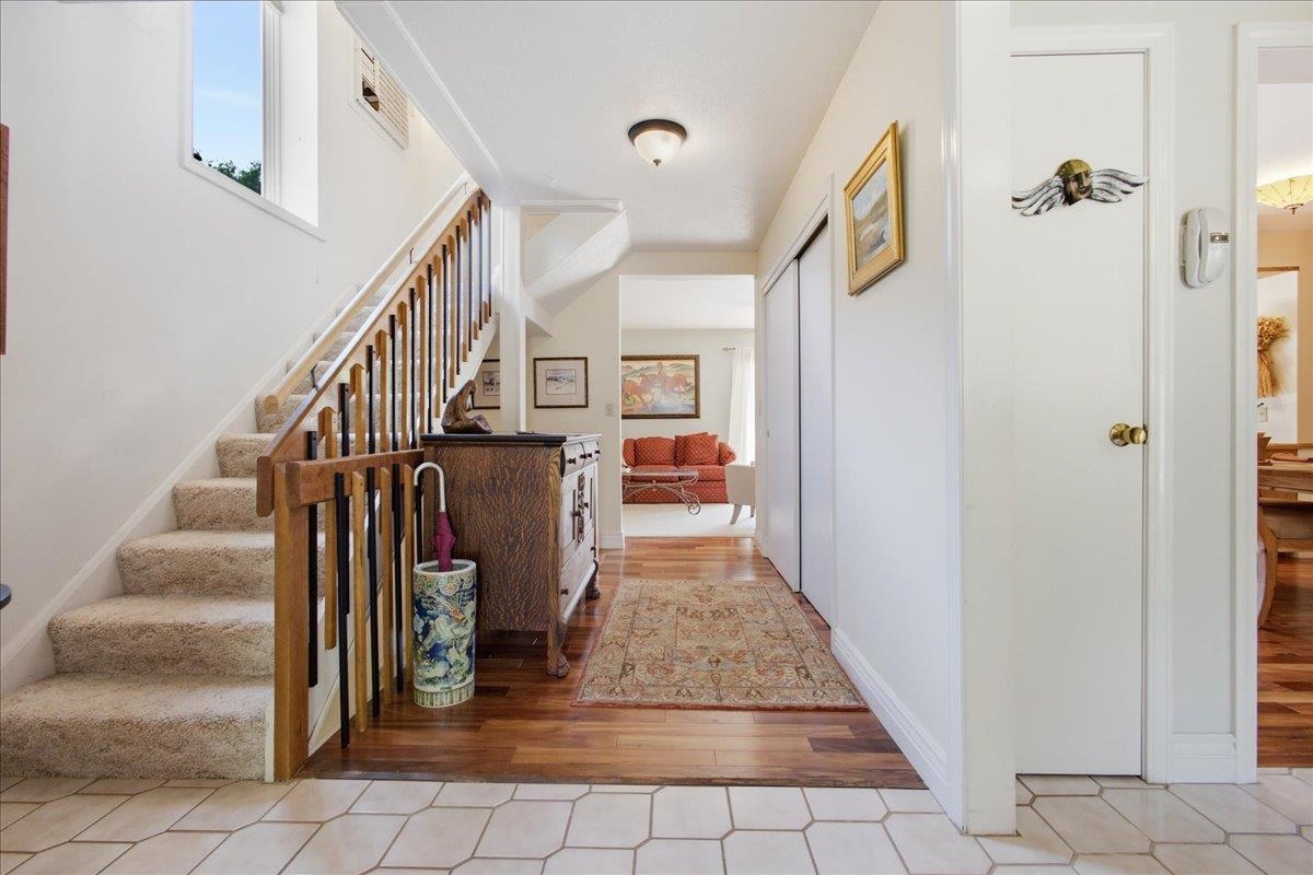 E11 Stonehedge Drive Property Photo 3