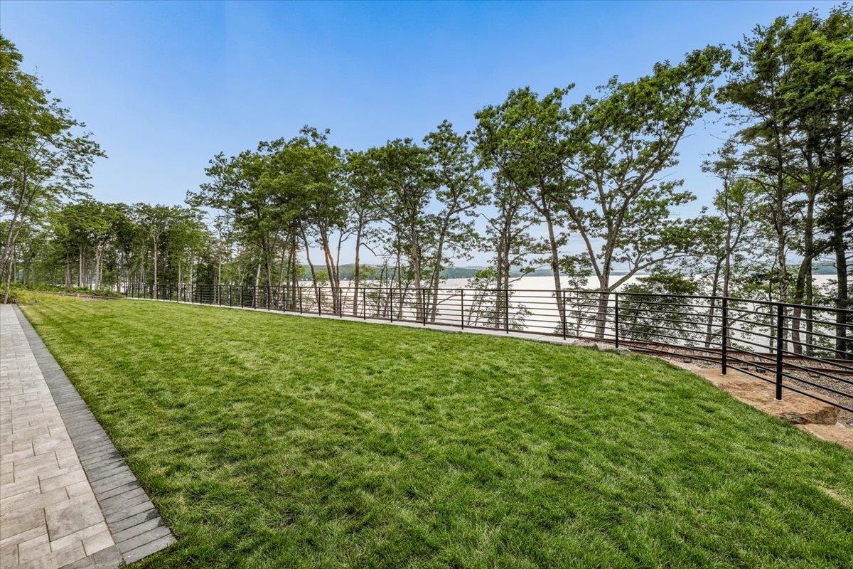 66 Knotty Way Property Photo 8