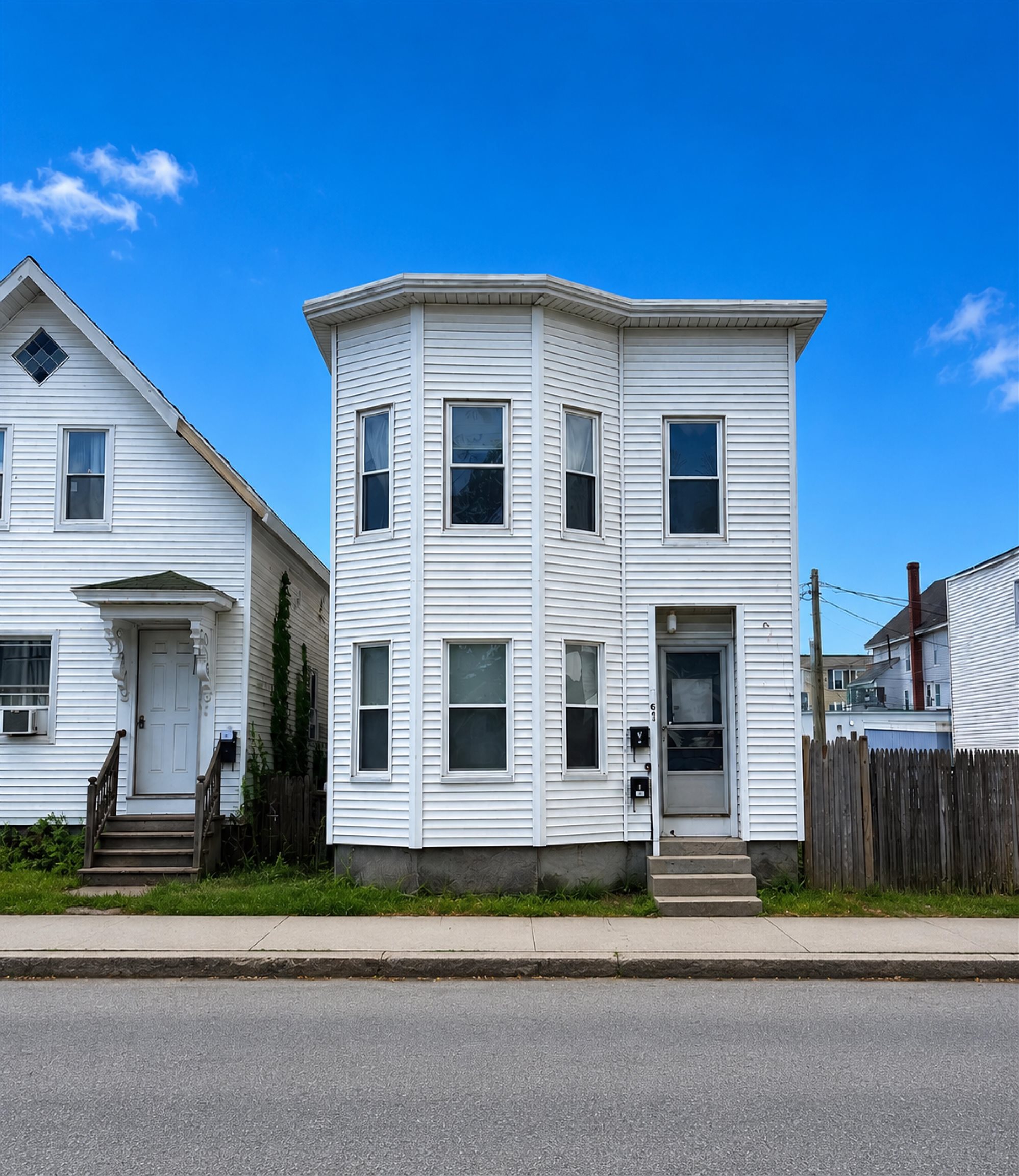 61 Laurel Street Property Photo 1