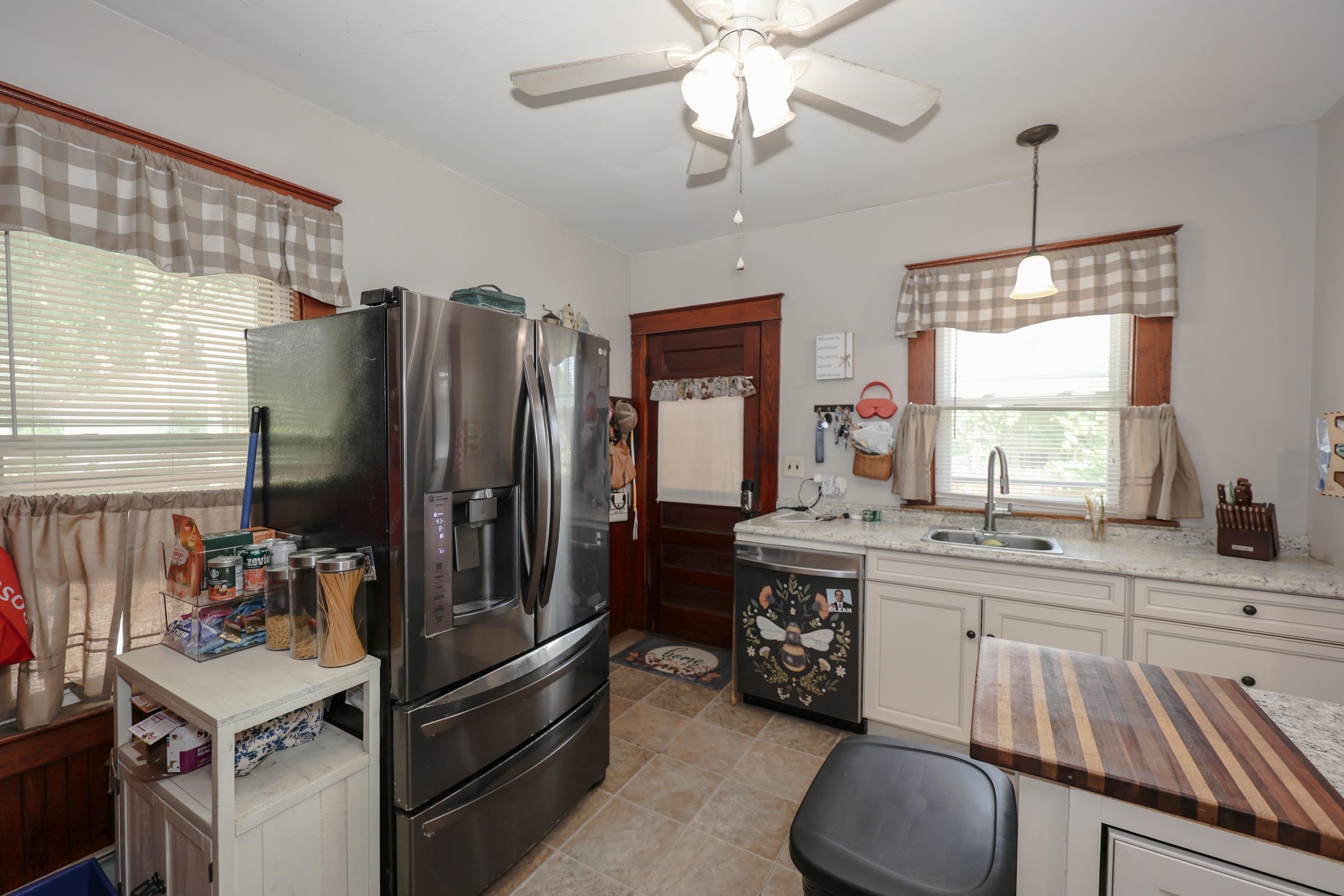 80 Baldwin Street Property Photo 10