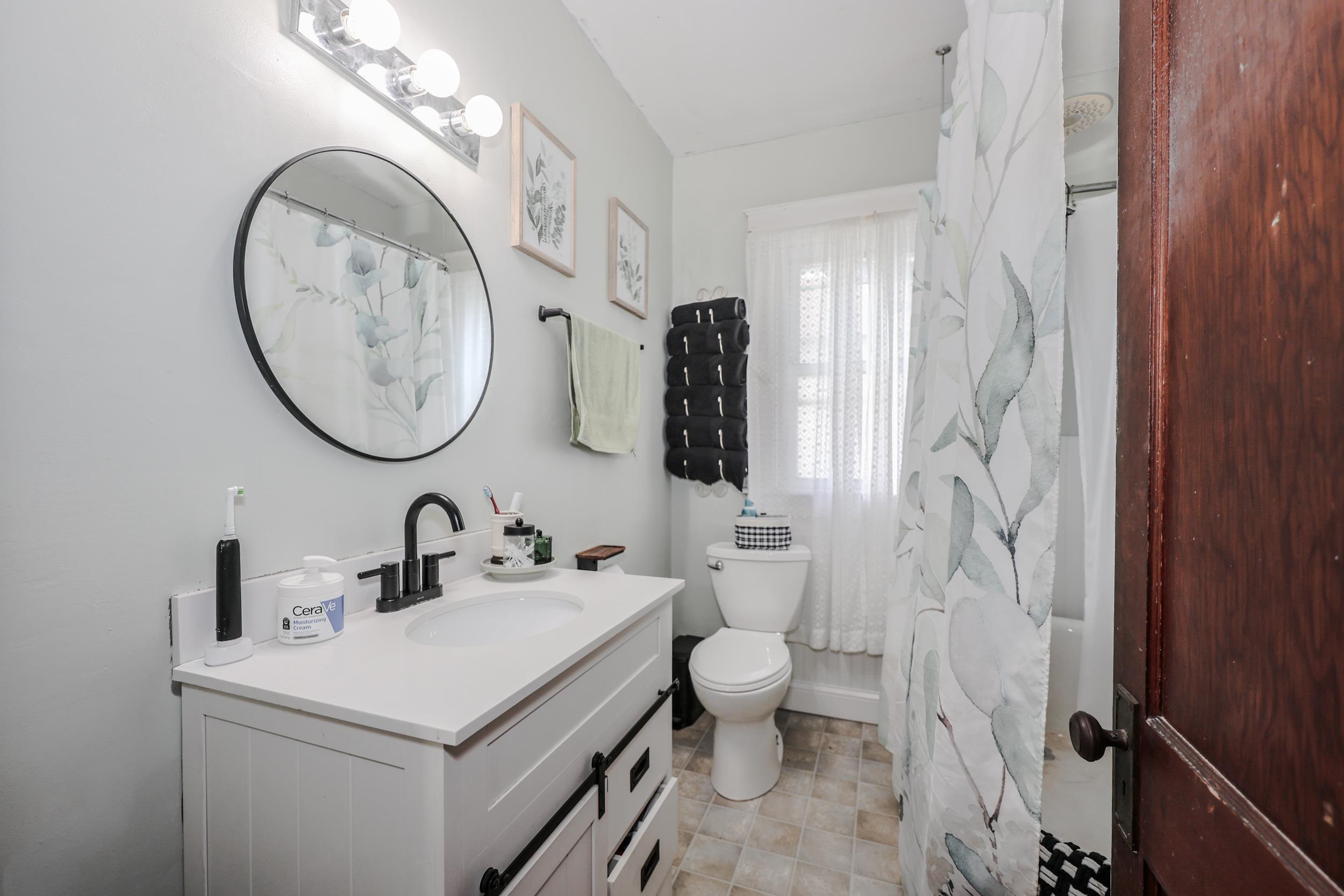 80 Baldwin Street Property Photo 19