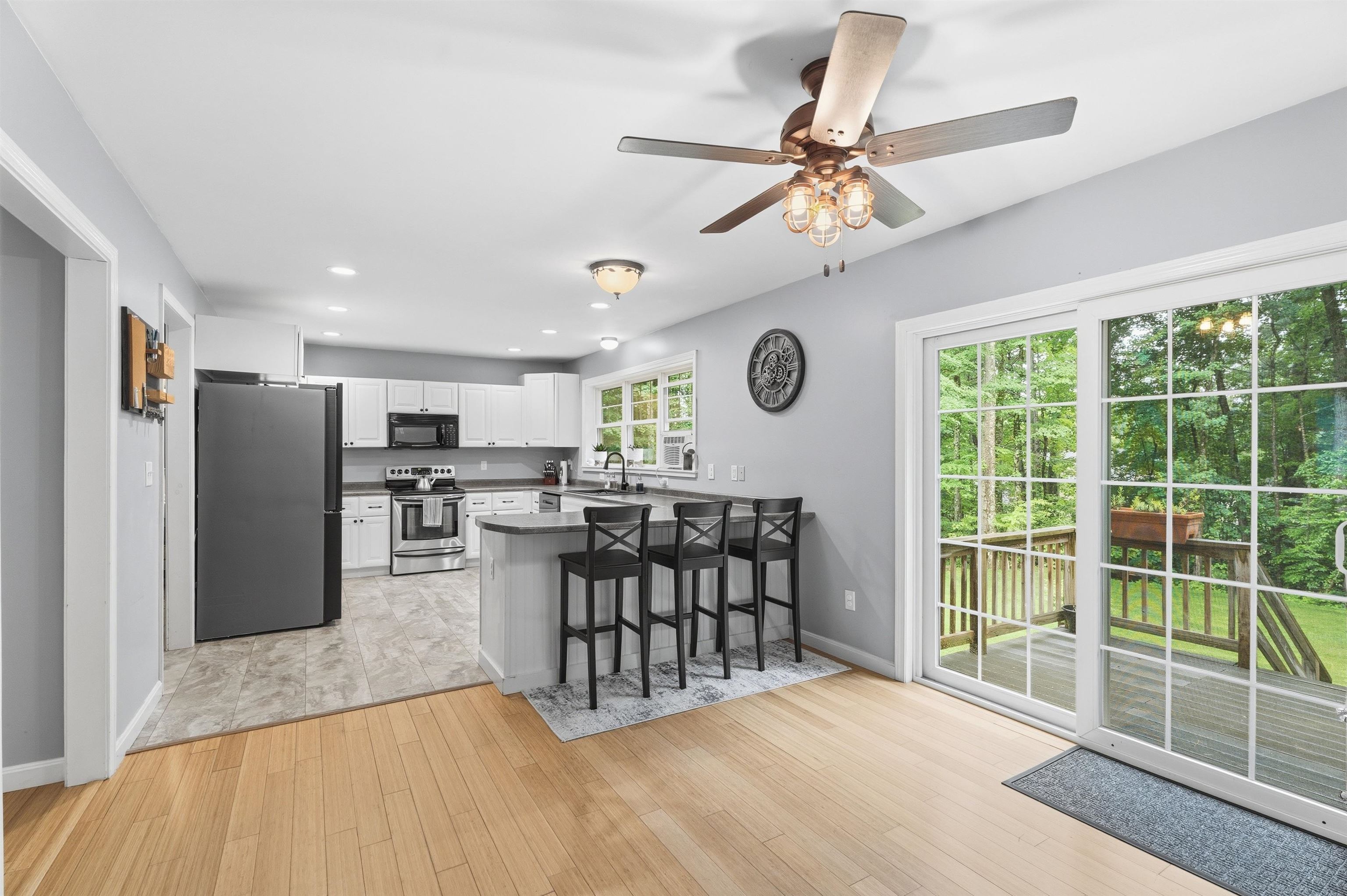 8 Tyler Drive Property Photo 14