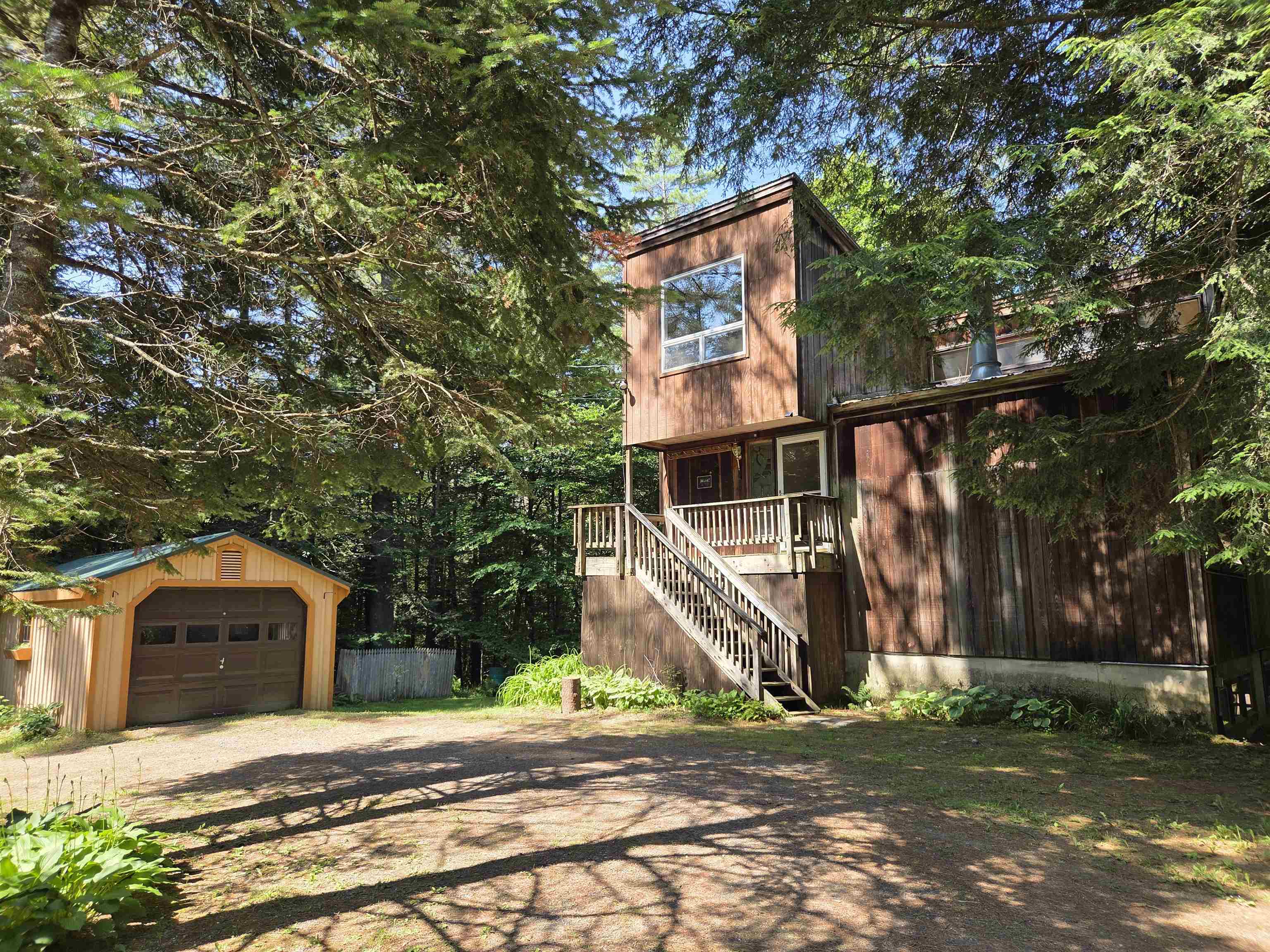 2 Tallwood Circle Property Photo 1