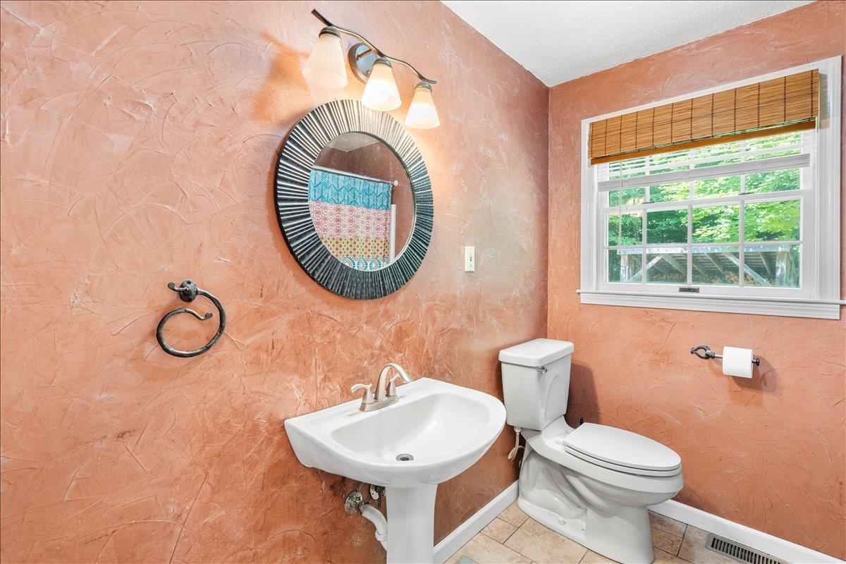 6 Barnett Road Property Photo 23