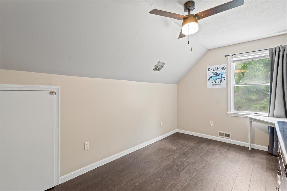 6 Barnett Road Property Photo 31