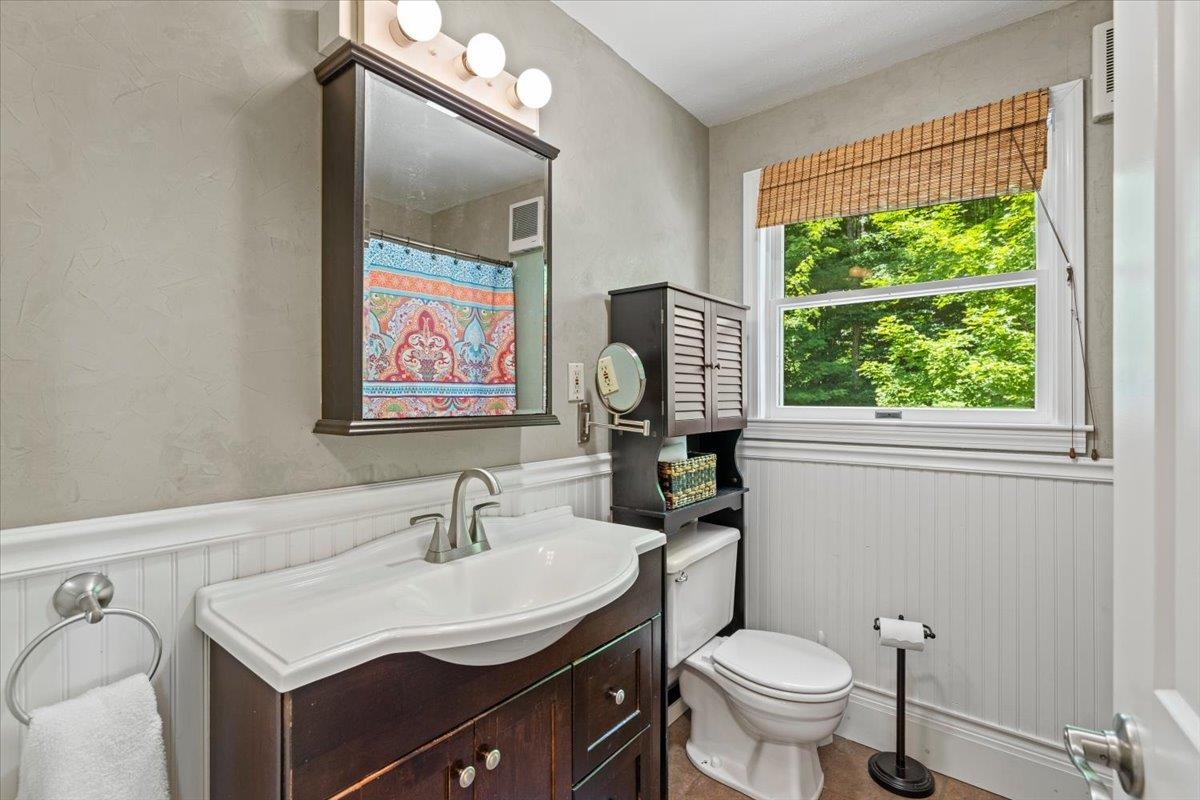 6 Barnett Road Property Photo 33