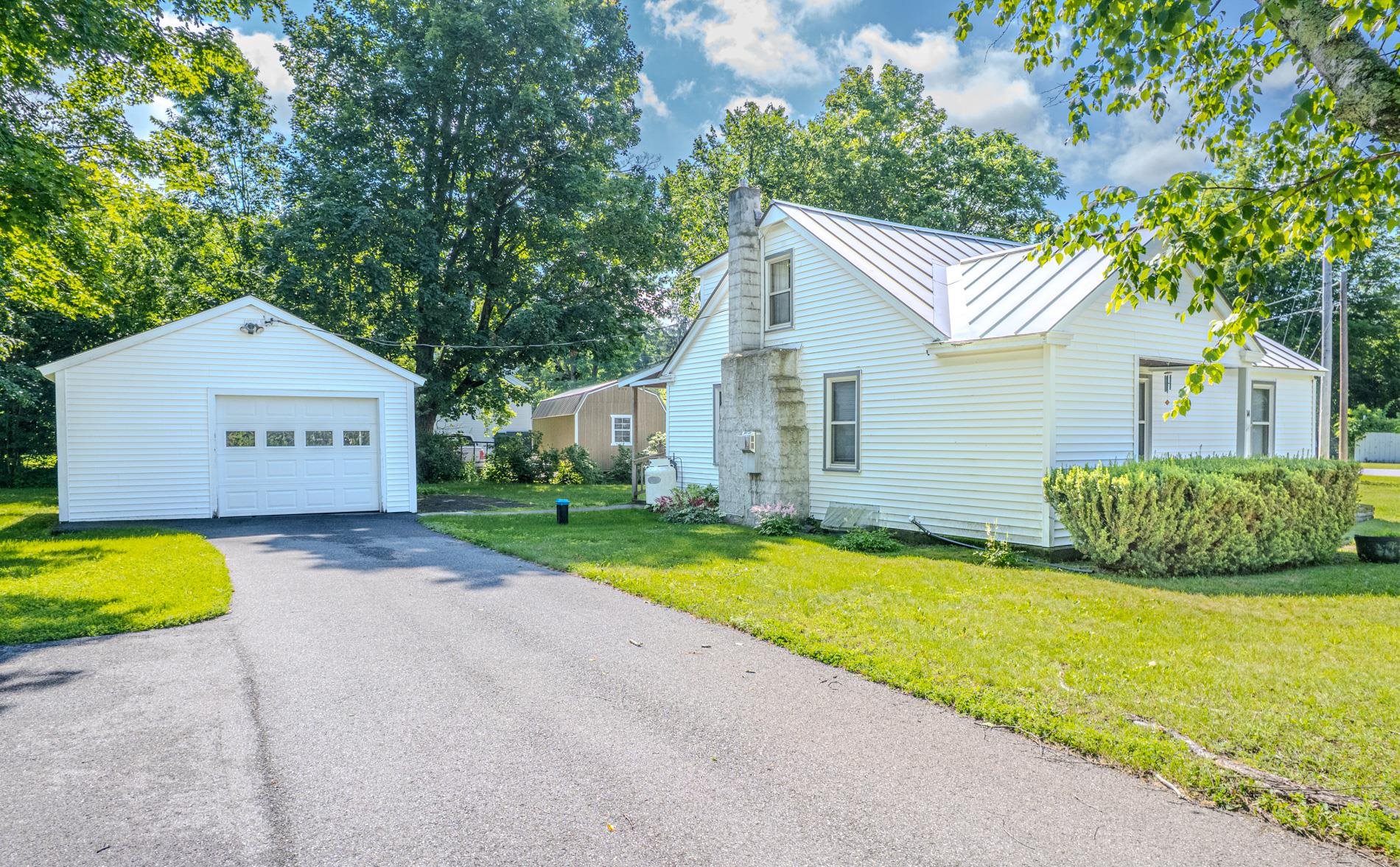 14 Brayton Road Property Photo 4