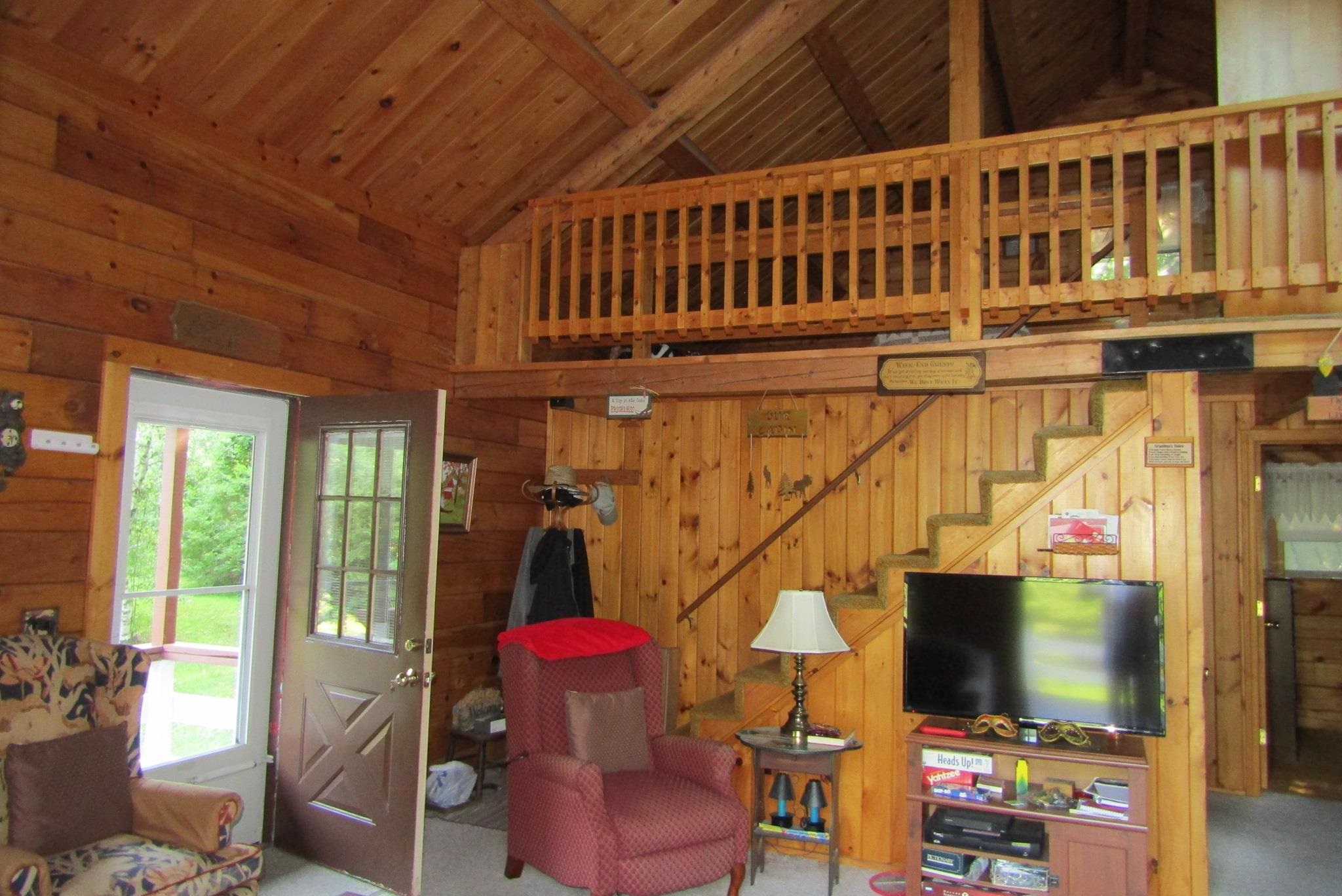 21 Madison Drive Property Photo 8