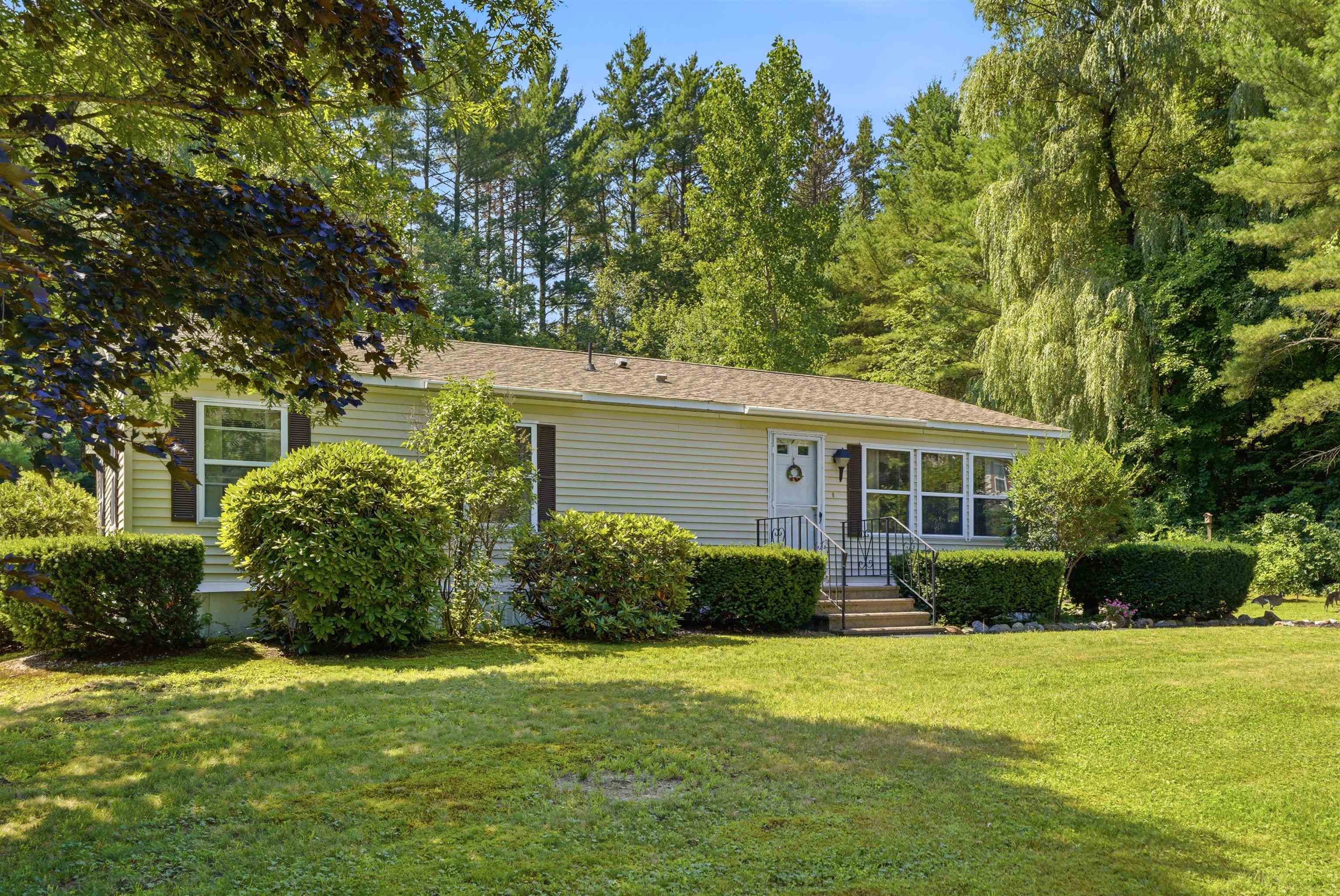 26 Deer Path Property Photo 2