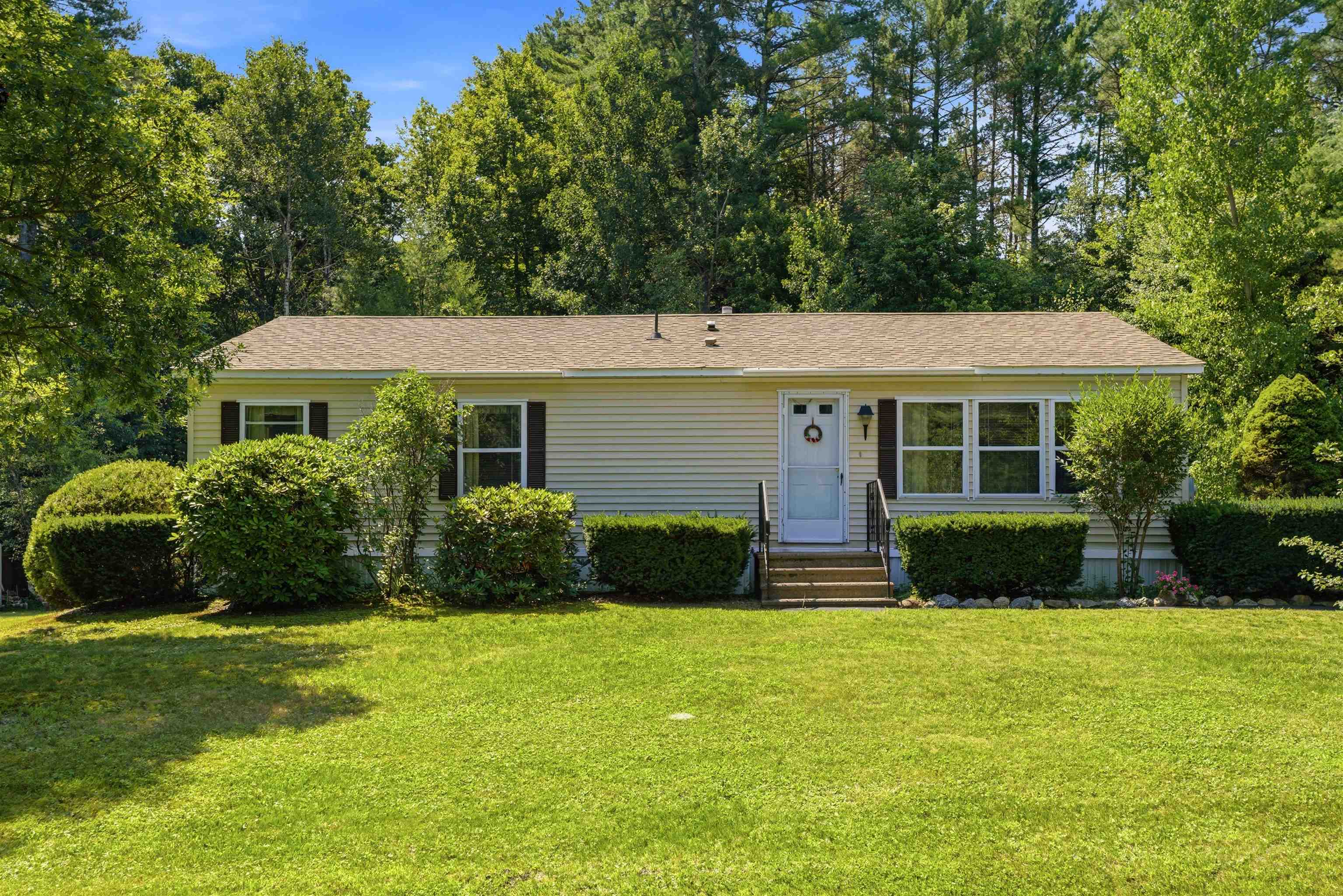 26 Deer Path Property Photo 3