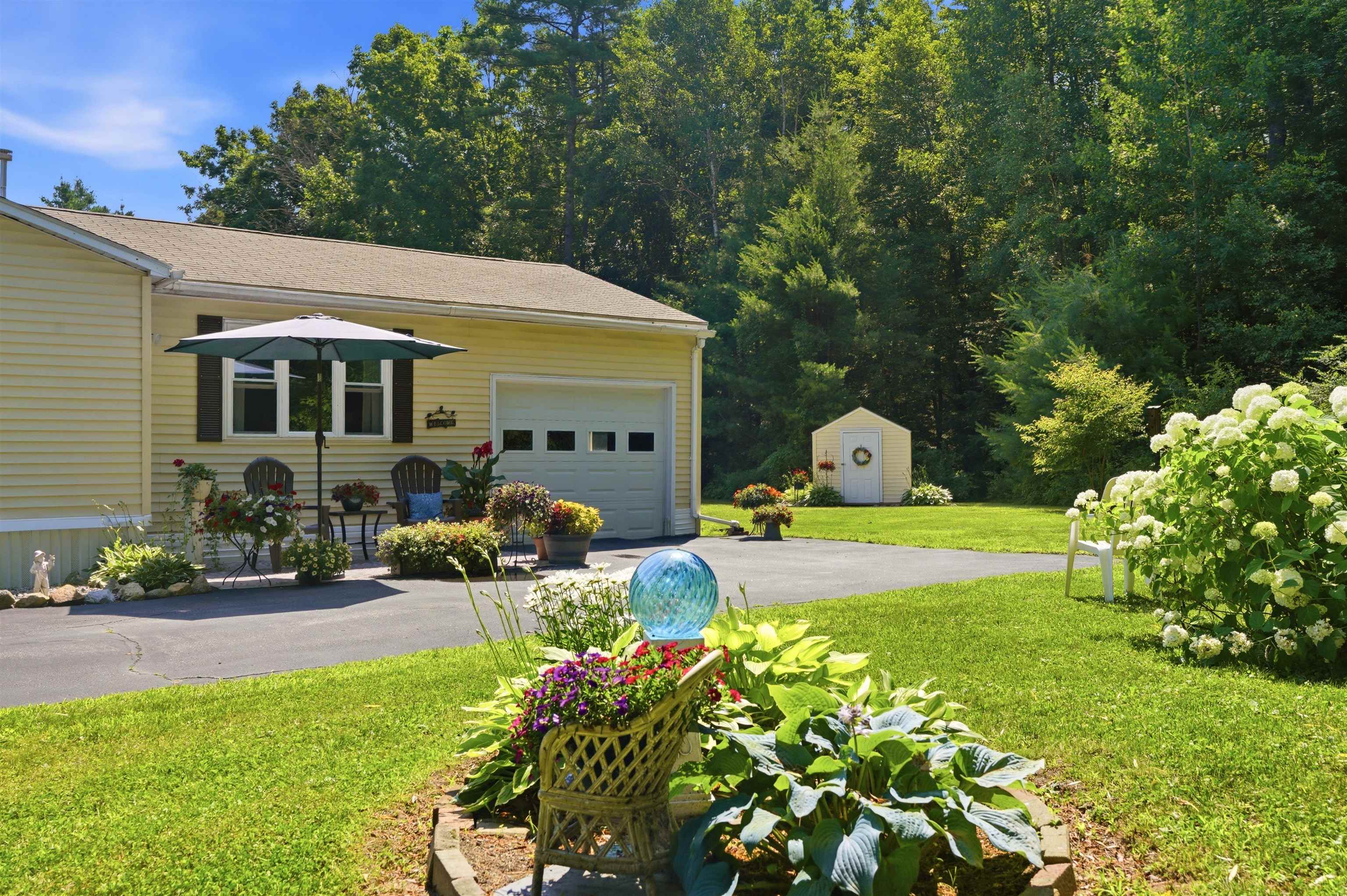 26 Deer Path Property Photo 5