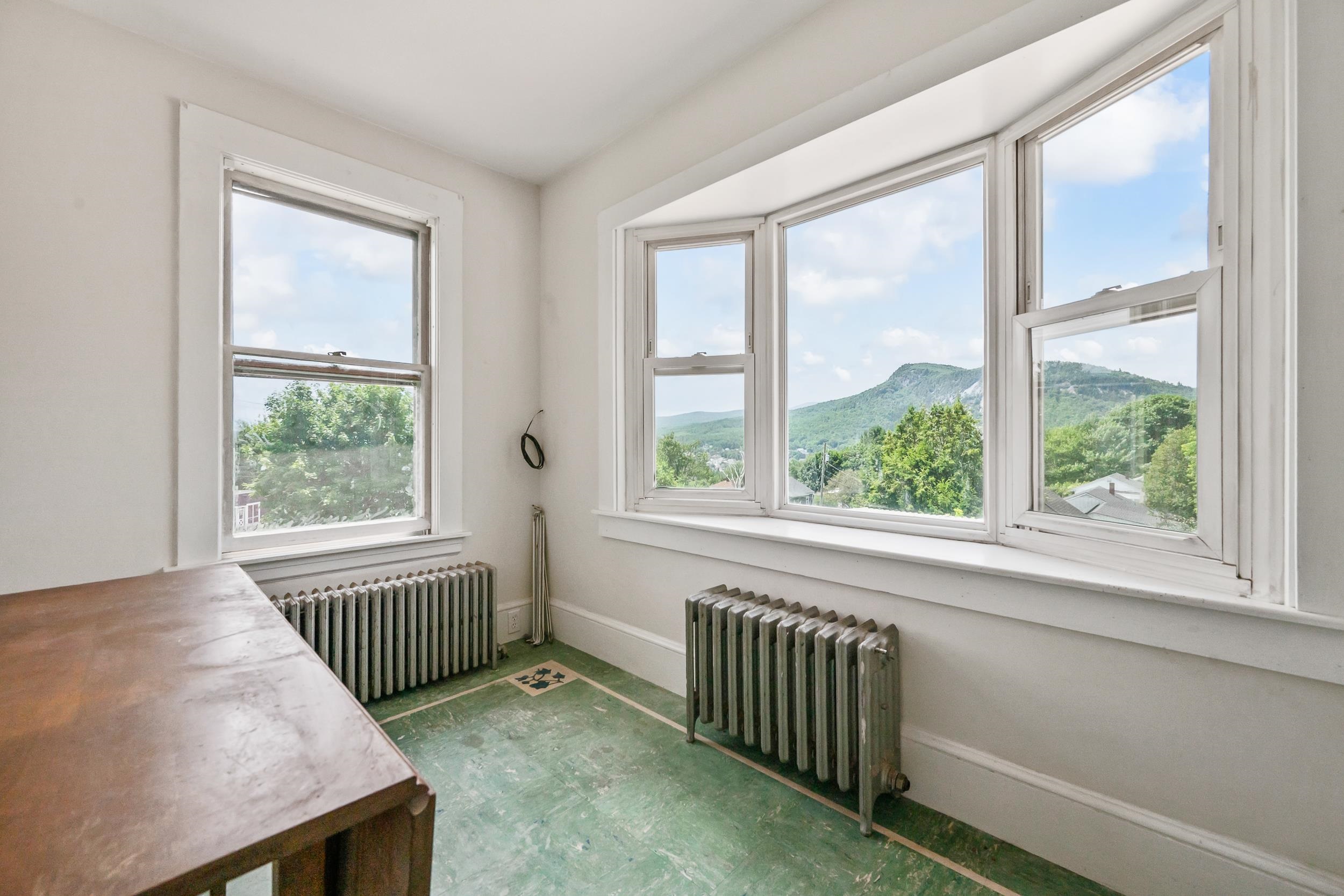 419 Hillside Avenue Property Photo 17