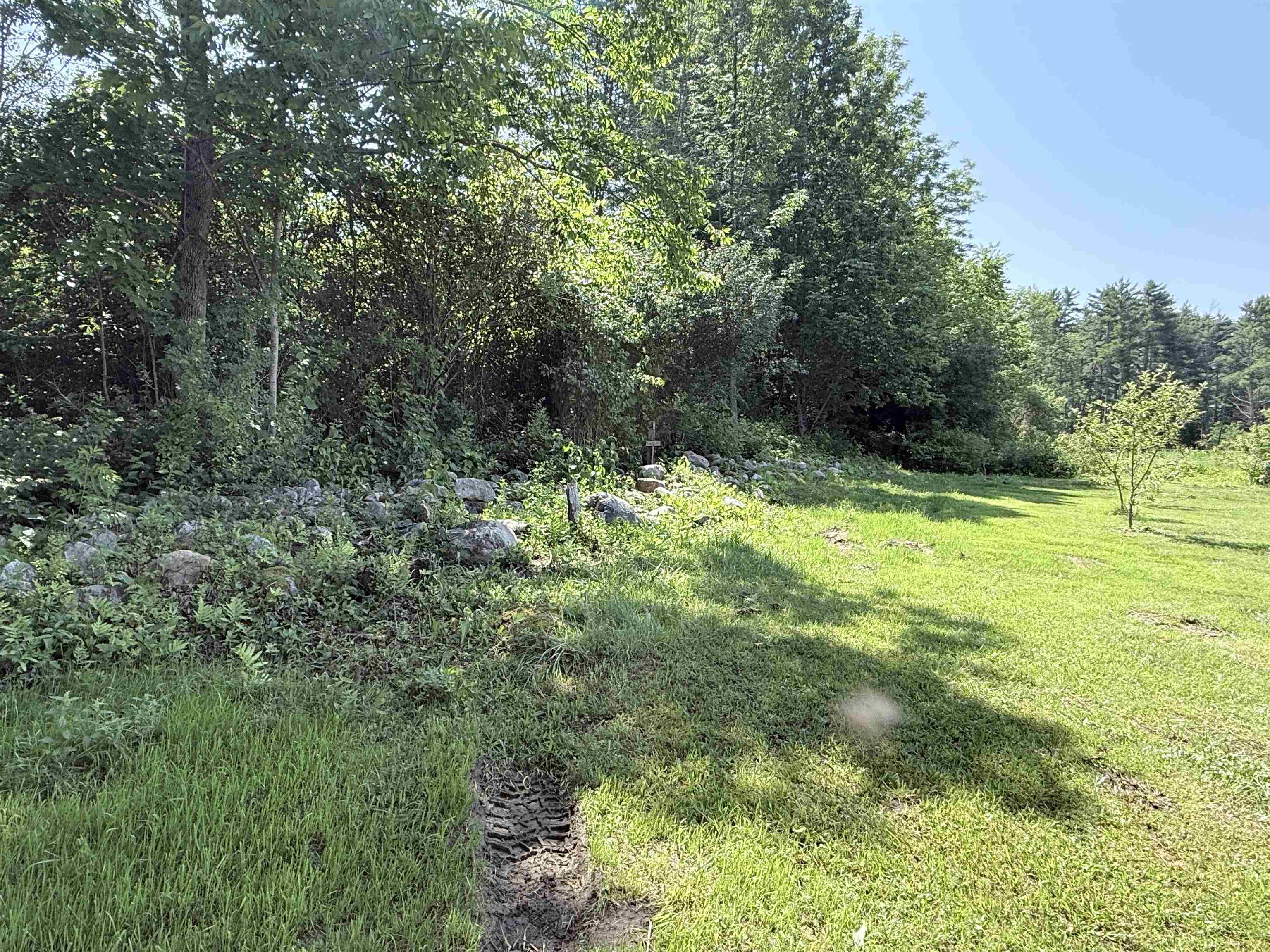 4056 Middle Road Property Photo 8