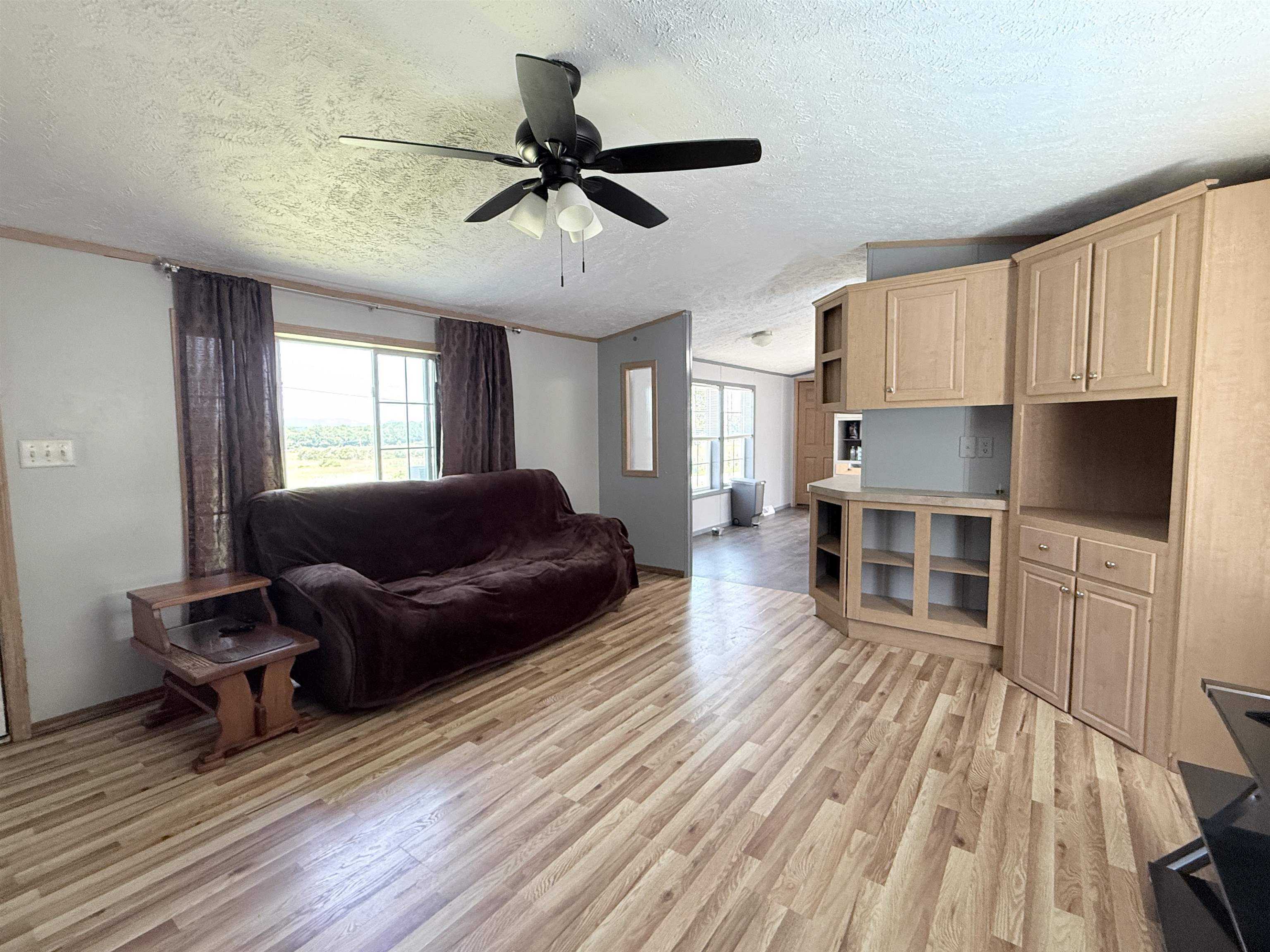 4056 Middle Road Property Photo 17