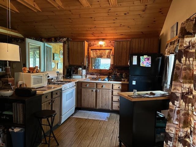 55 Hurlburt Avenue Property Photo 13