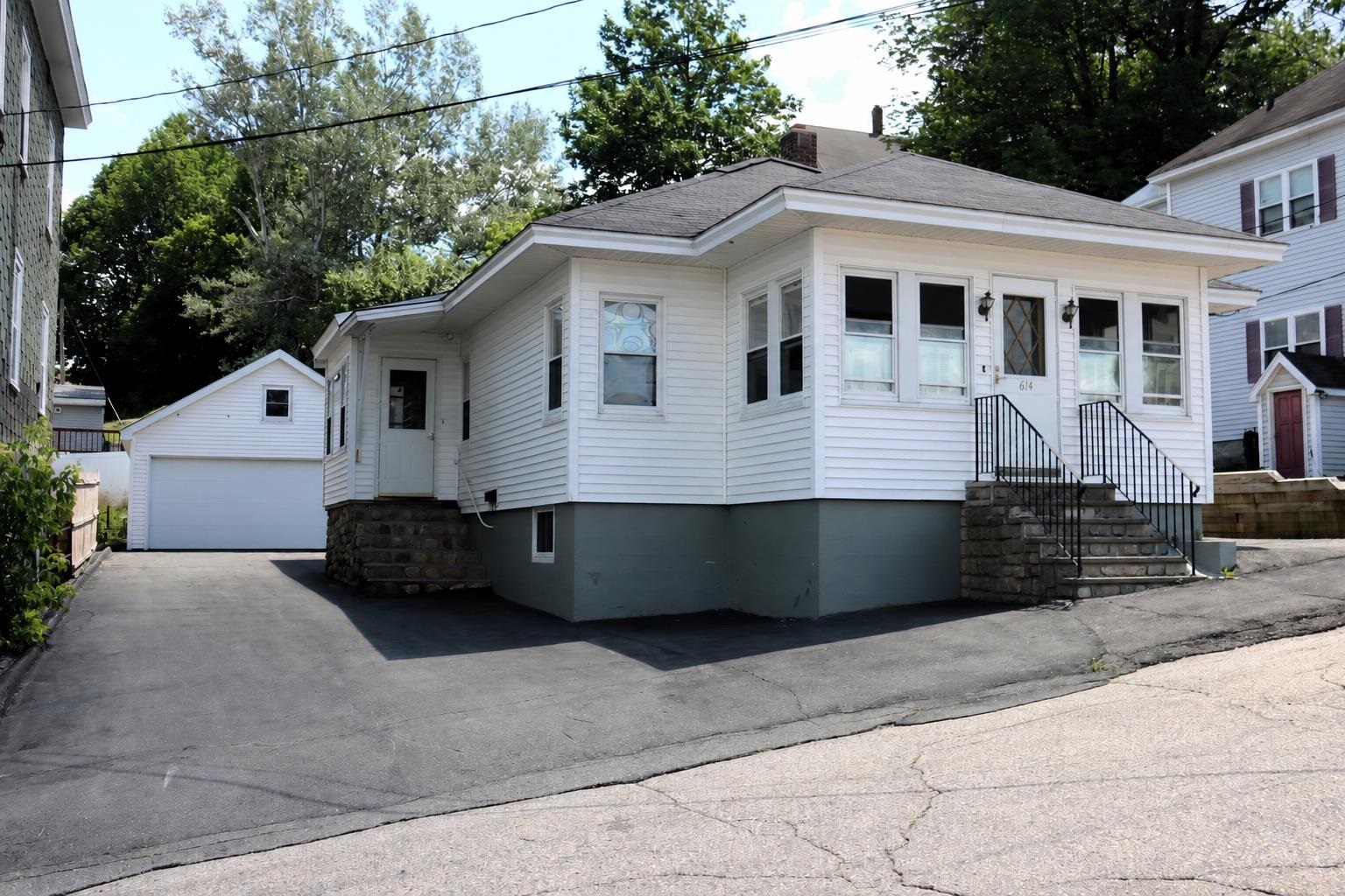 614 Cheshire Street Property Photo 1