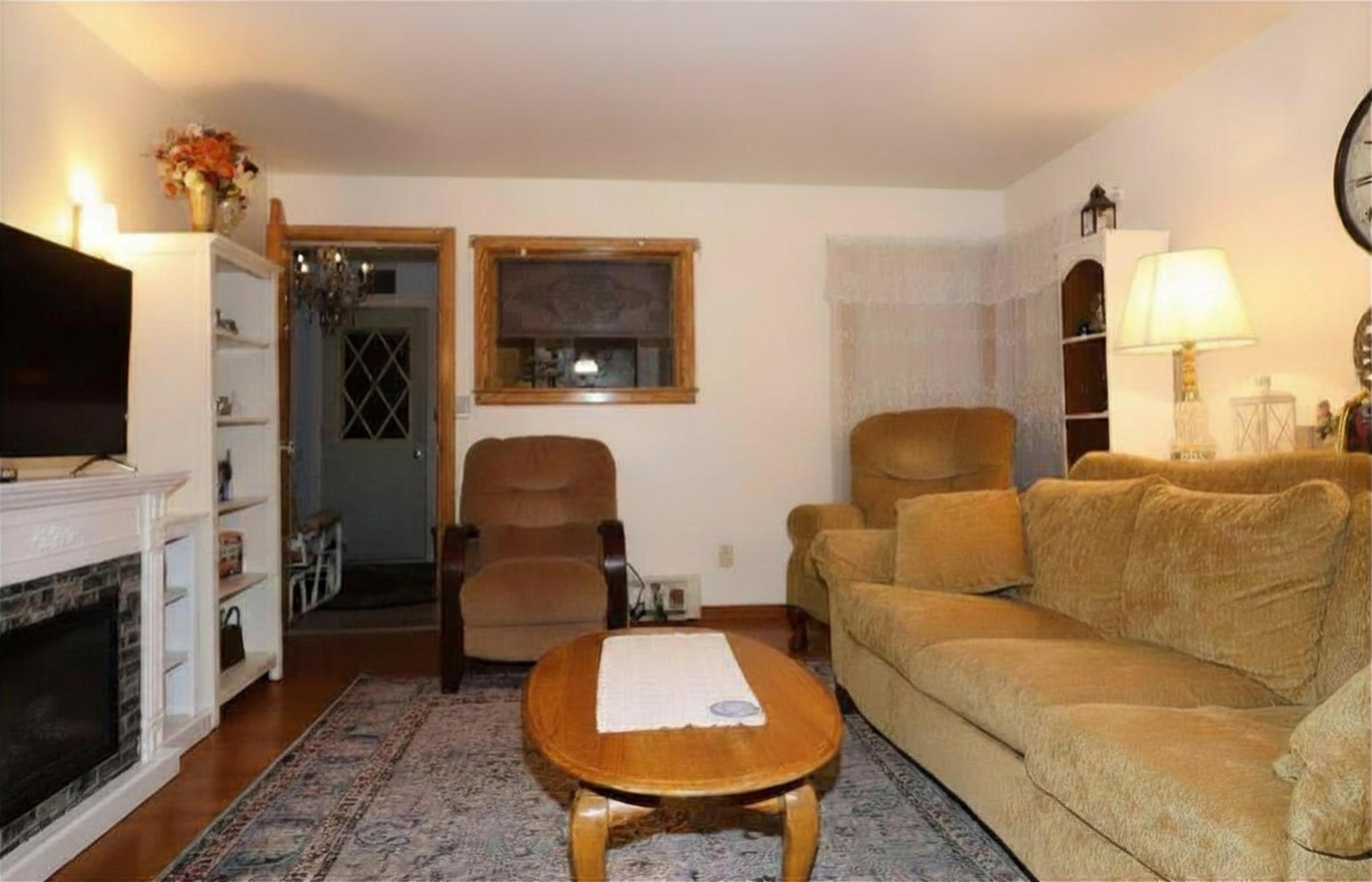 614 Cheshire Street Property Photo 6