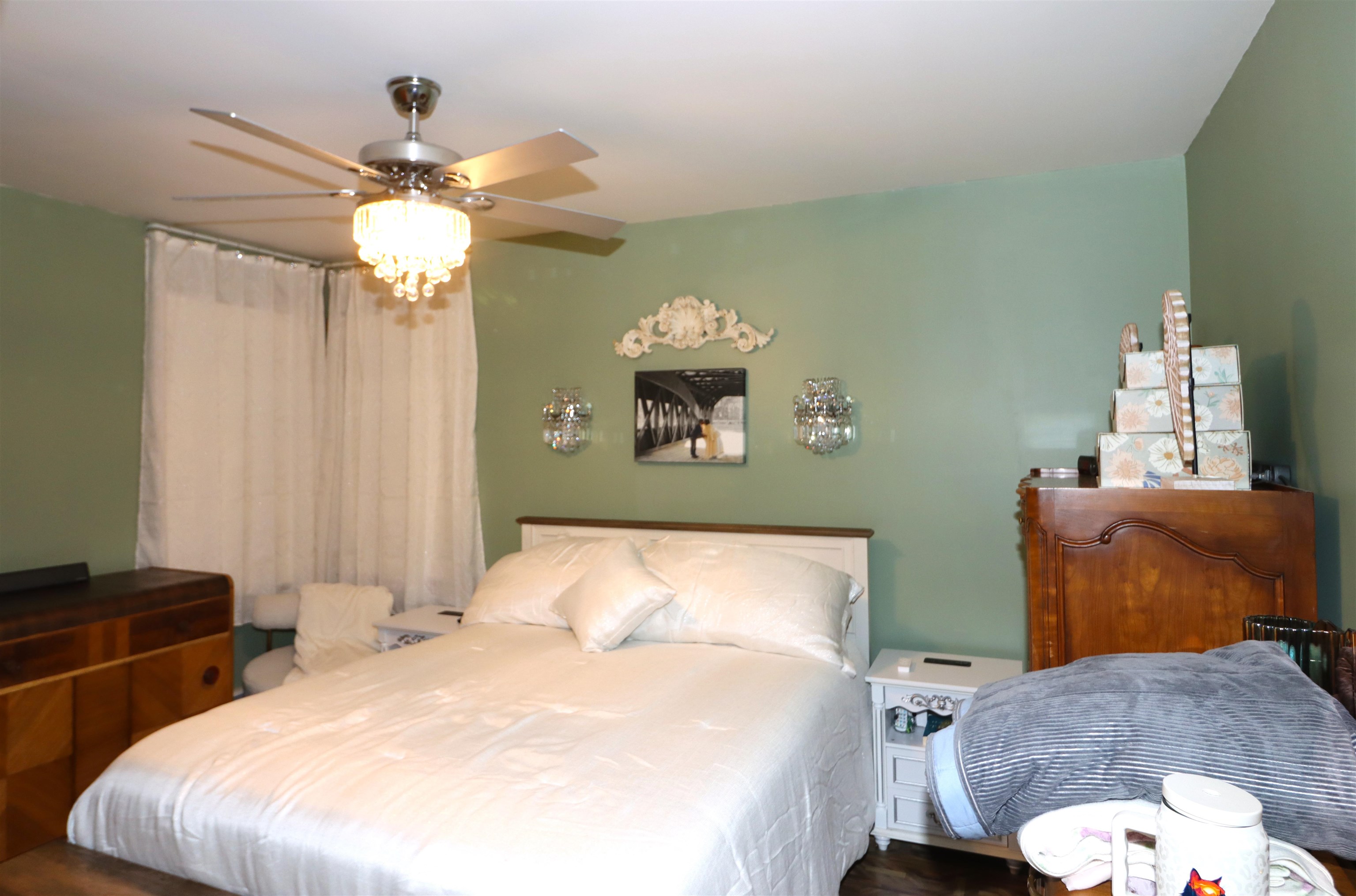 614 Cheshire Street Property Photo 7