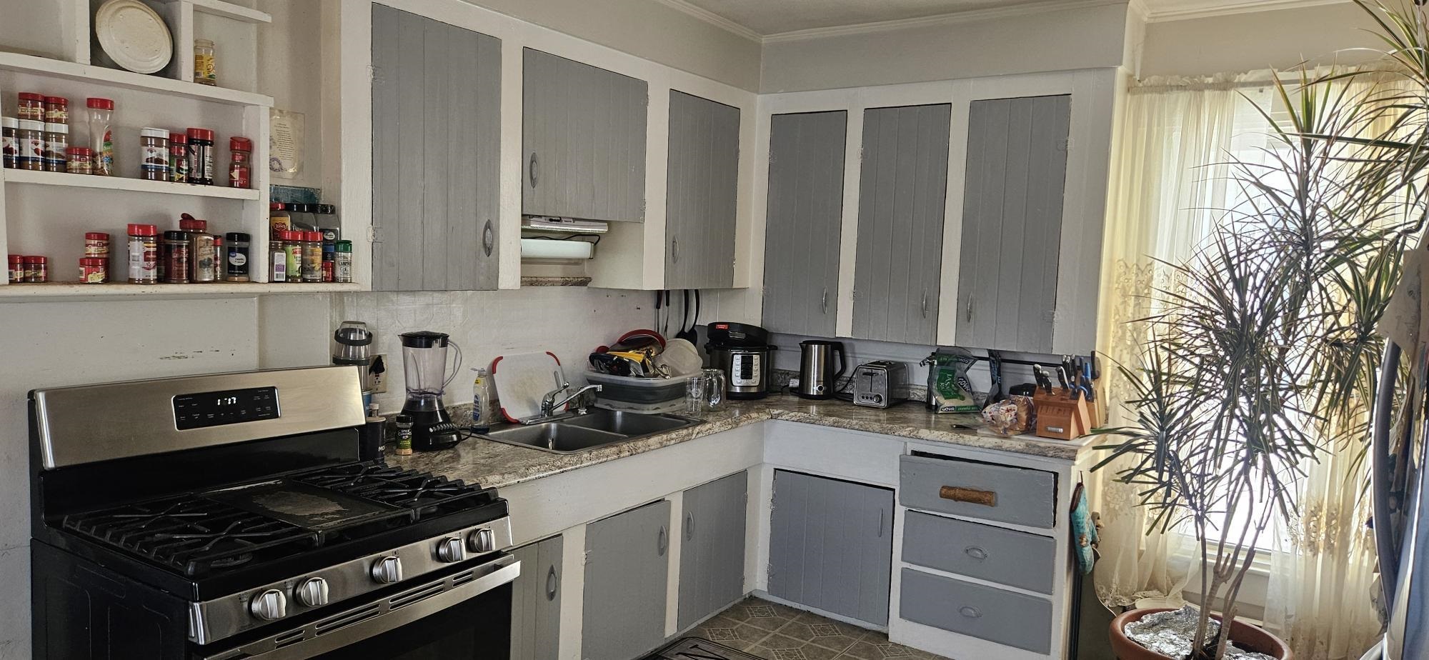 339 Amherst Street Property Photo 5