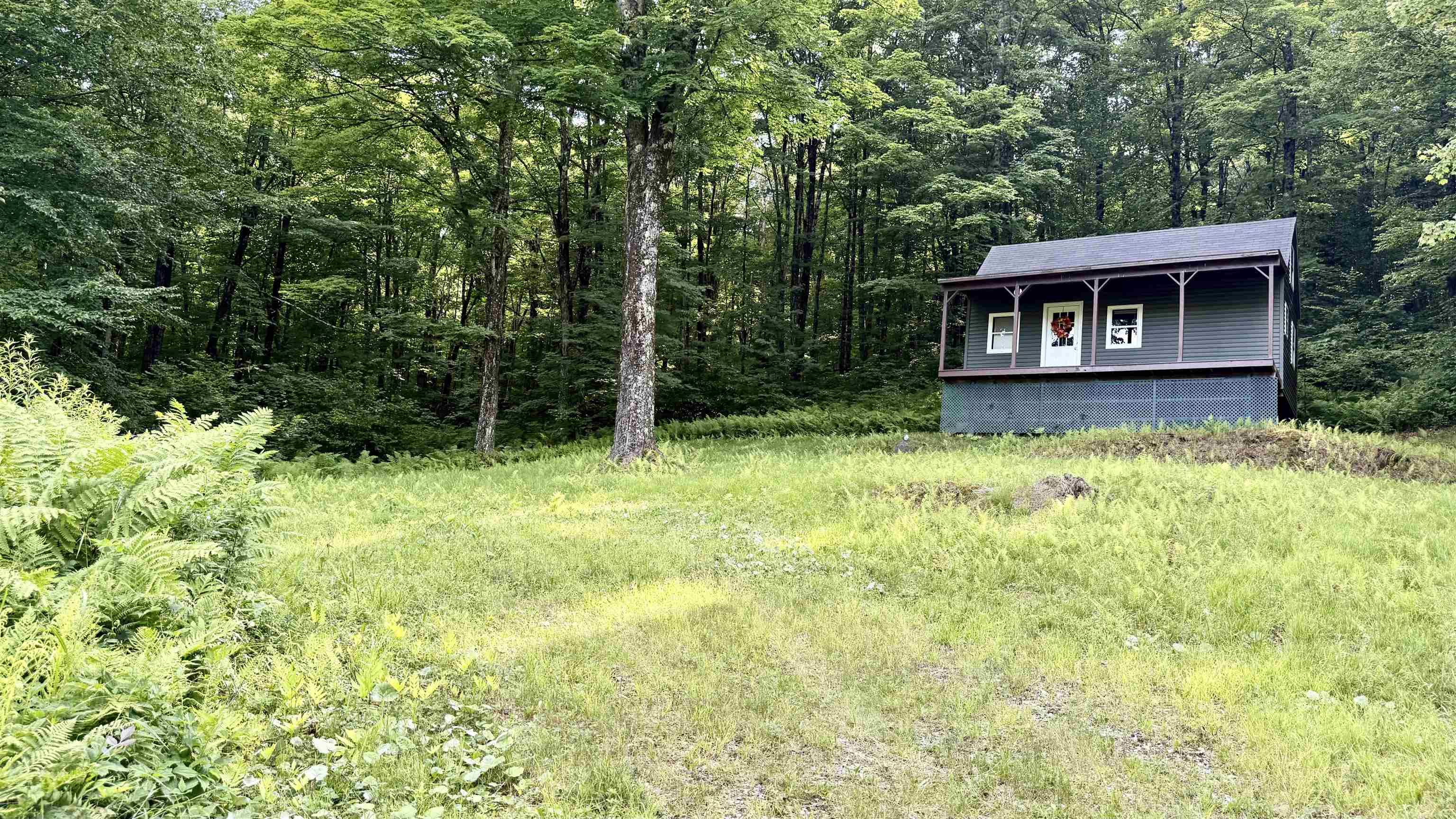 2075 Codding Hollow Road Property Photo 2