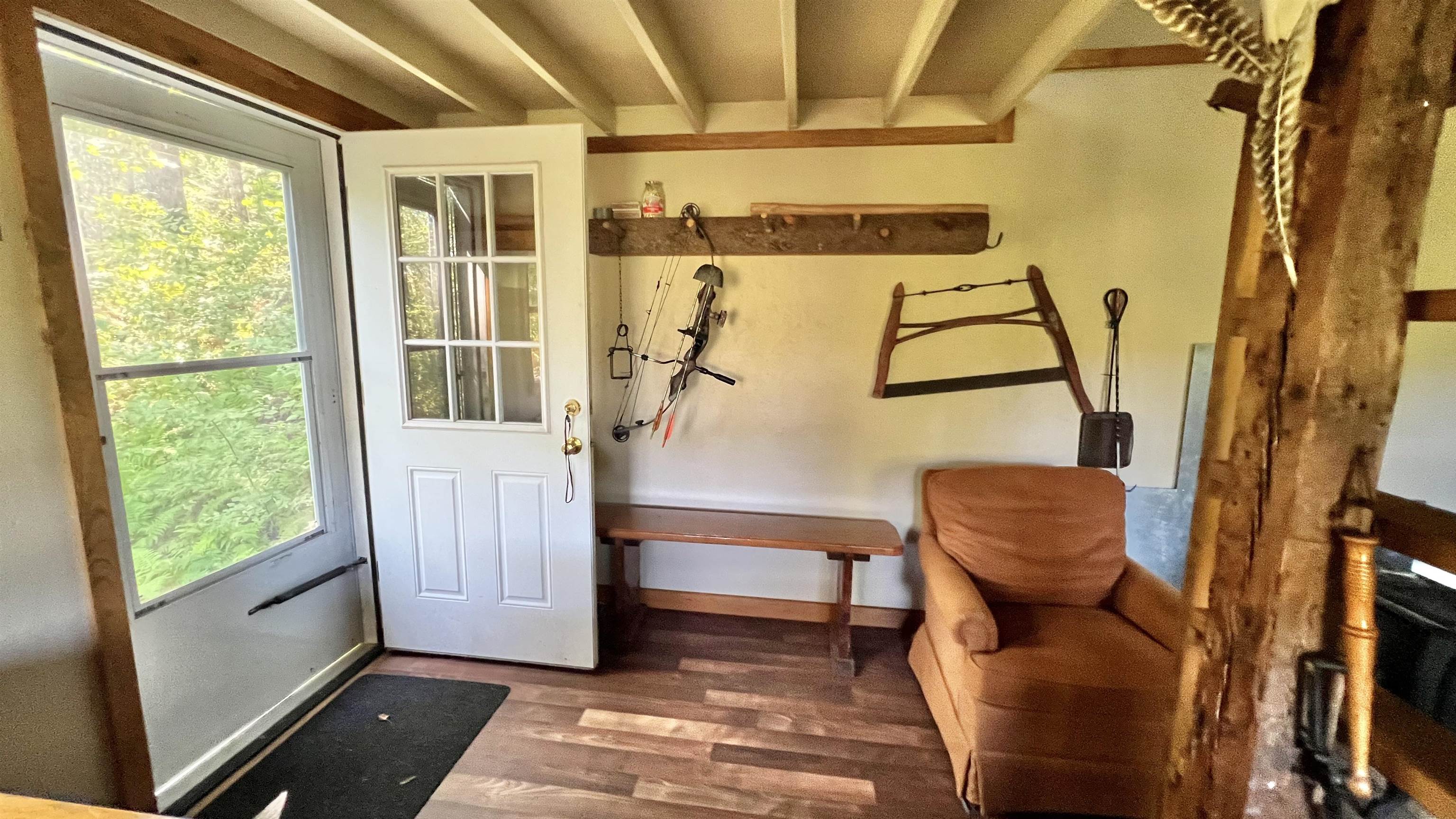 2075 Codding Hollow Road Property Photo 14