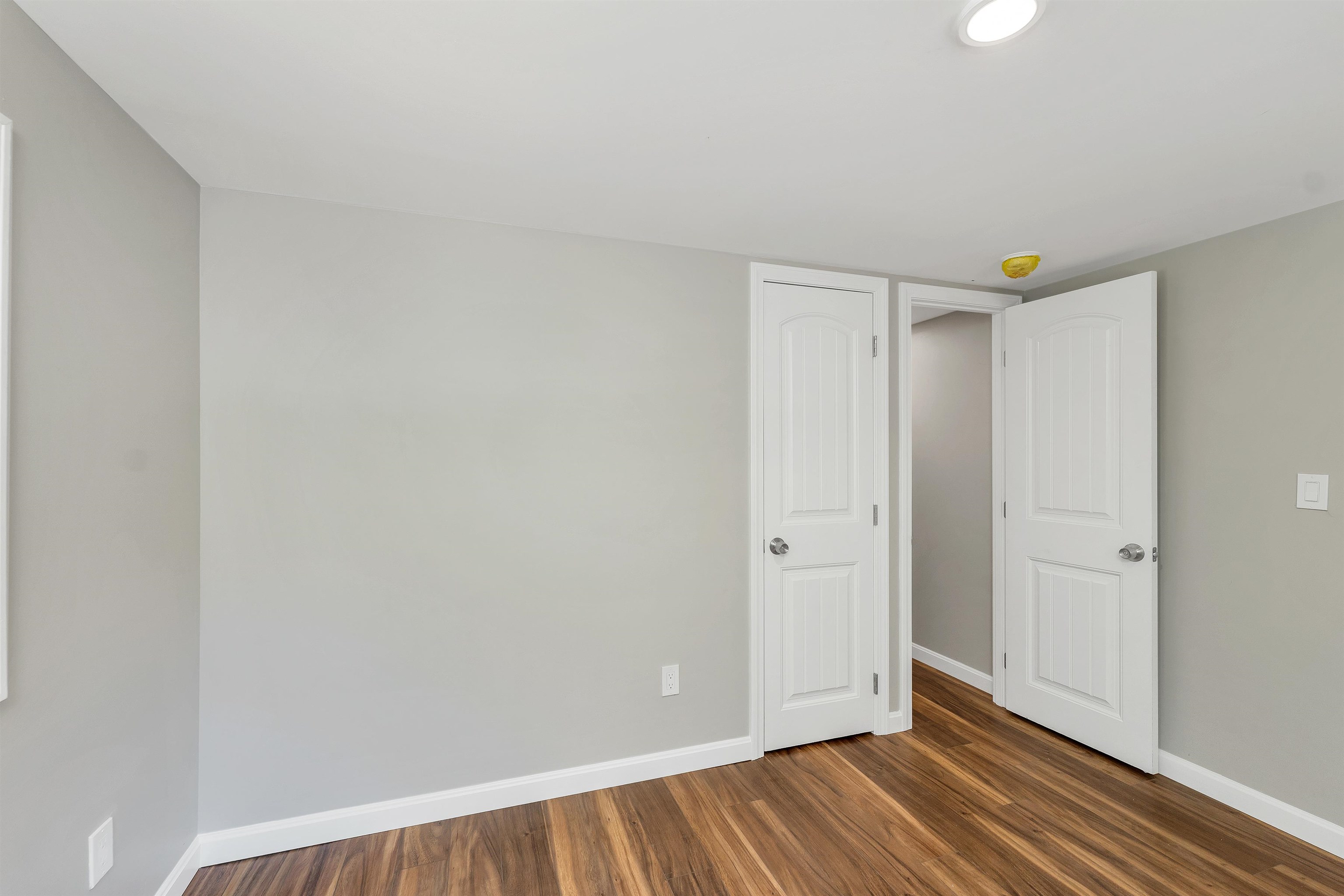 4 Loop Road Property Photo 18