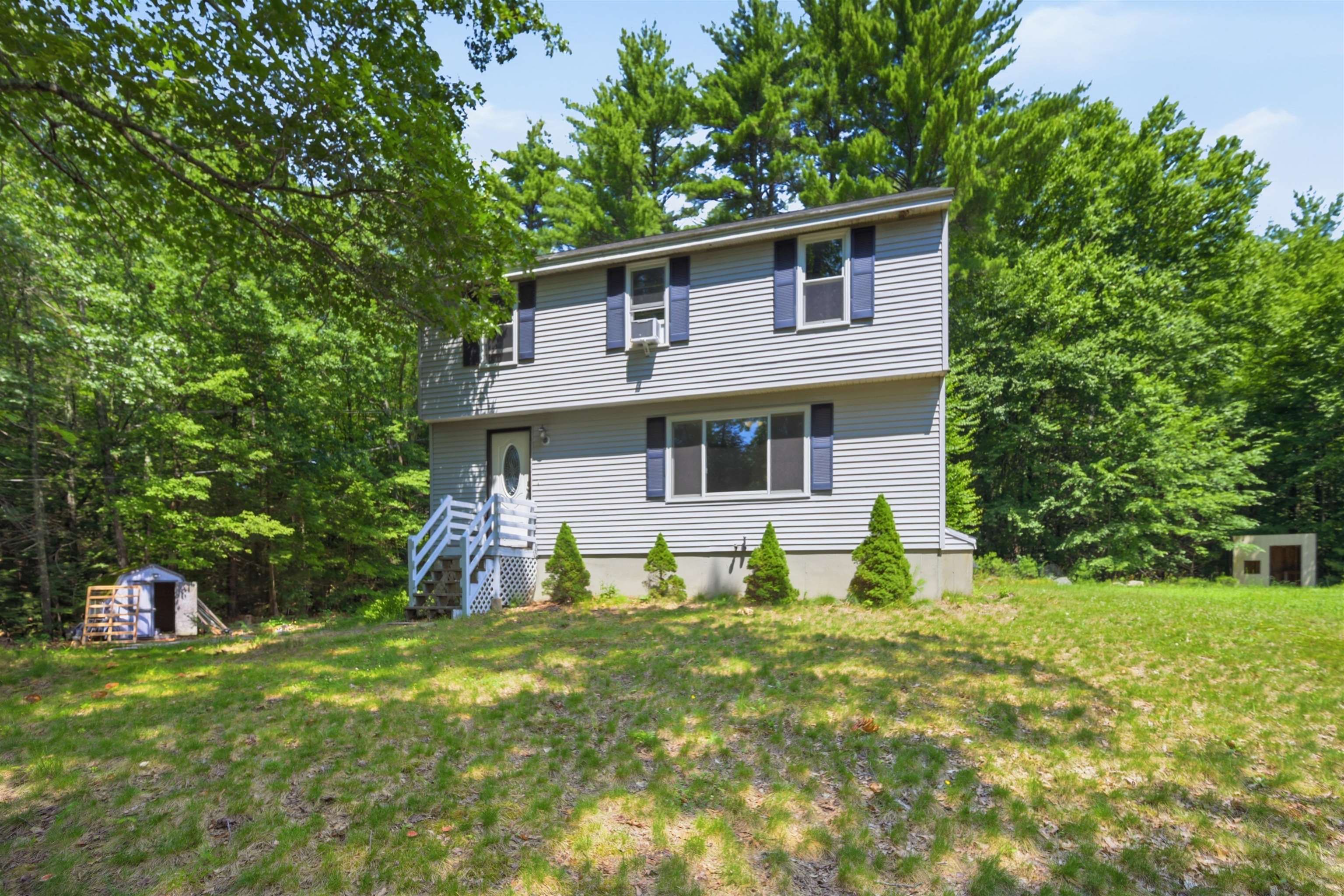 95 Whittier Drive Property Photo 1