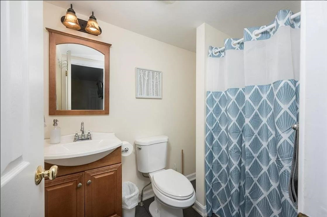 885 Laconia Road Property Photo 17
