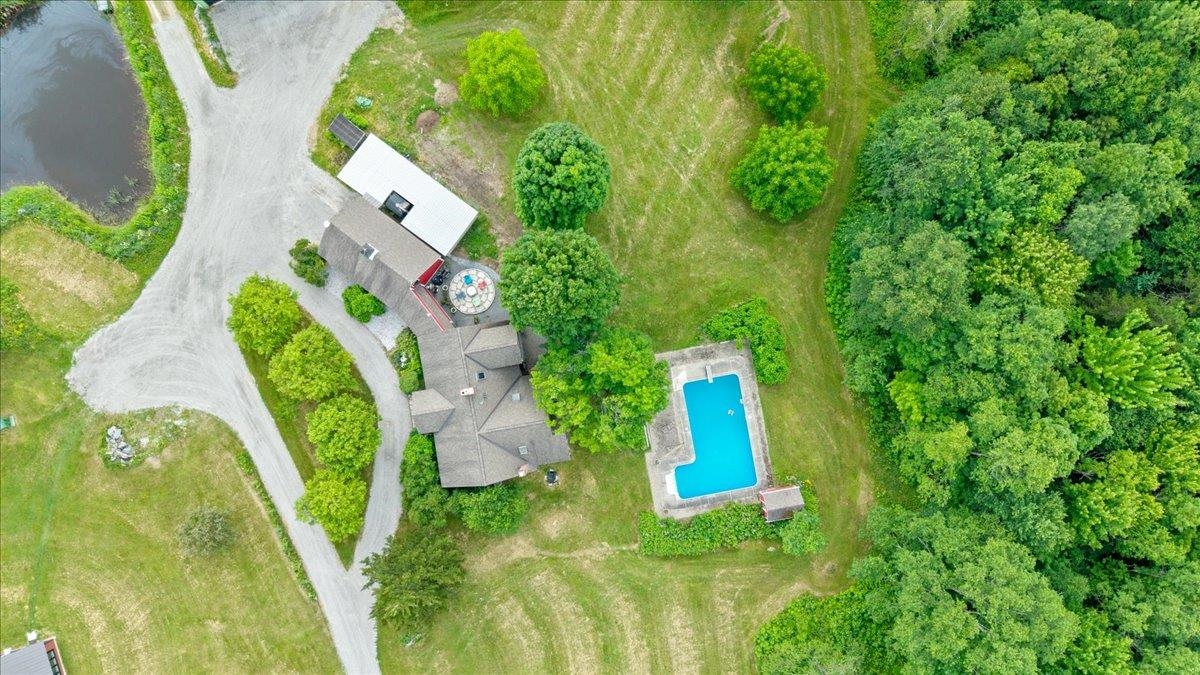 722 Babbling Brook Road Property Photo 2