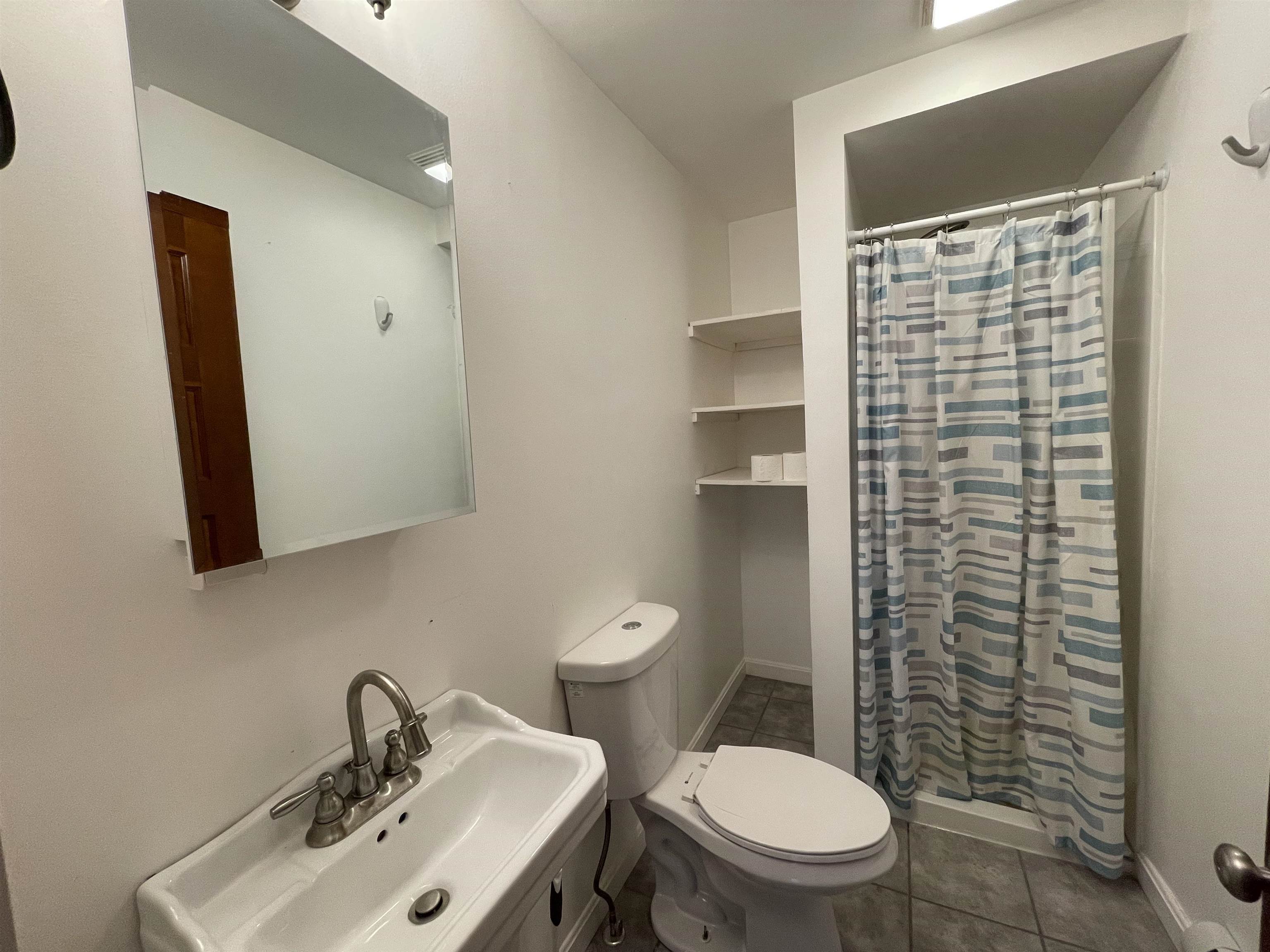14 Hartford Street Property Photo 25